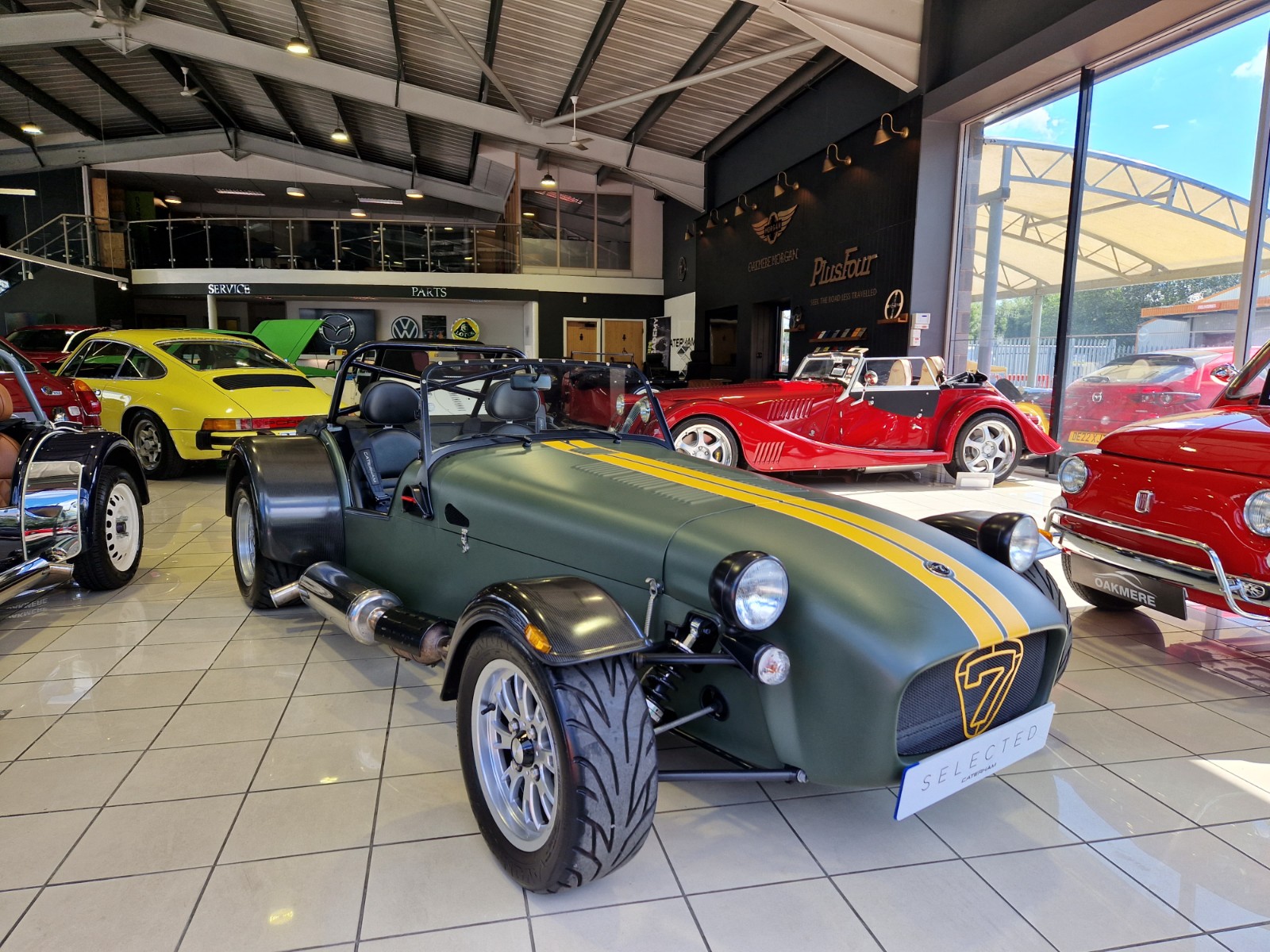 Caterham Supersport R Wallpapers