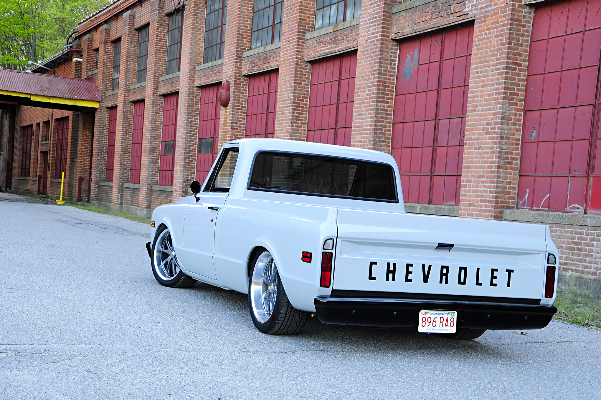 Chevrolet C10 Wallpapers