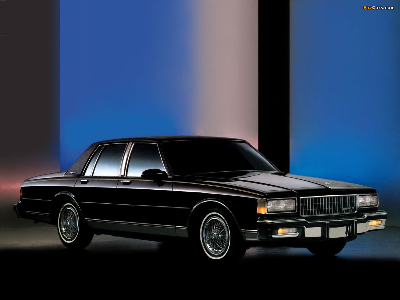 Chevrolet Caprice Wallpapers