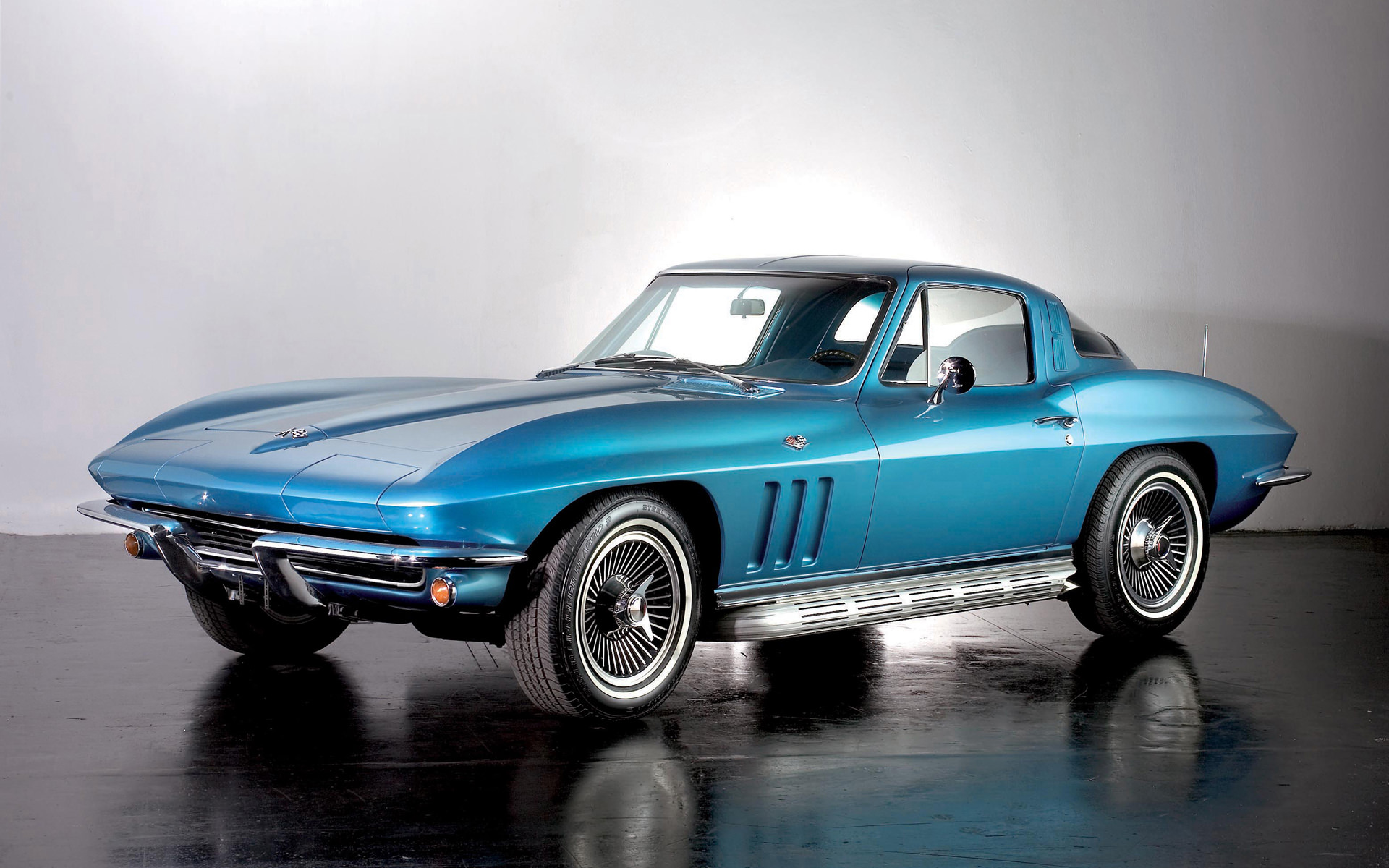 Chevrolet Corvette (C2) Wallpapers