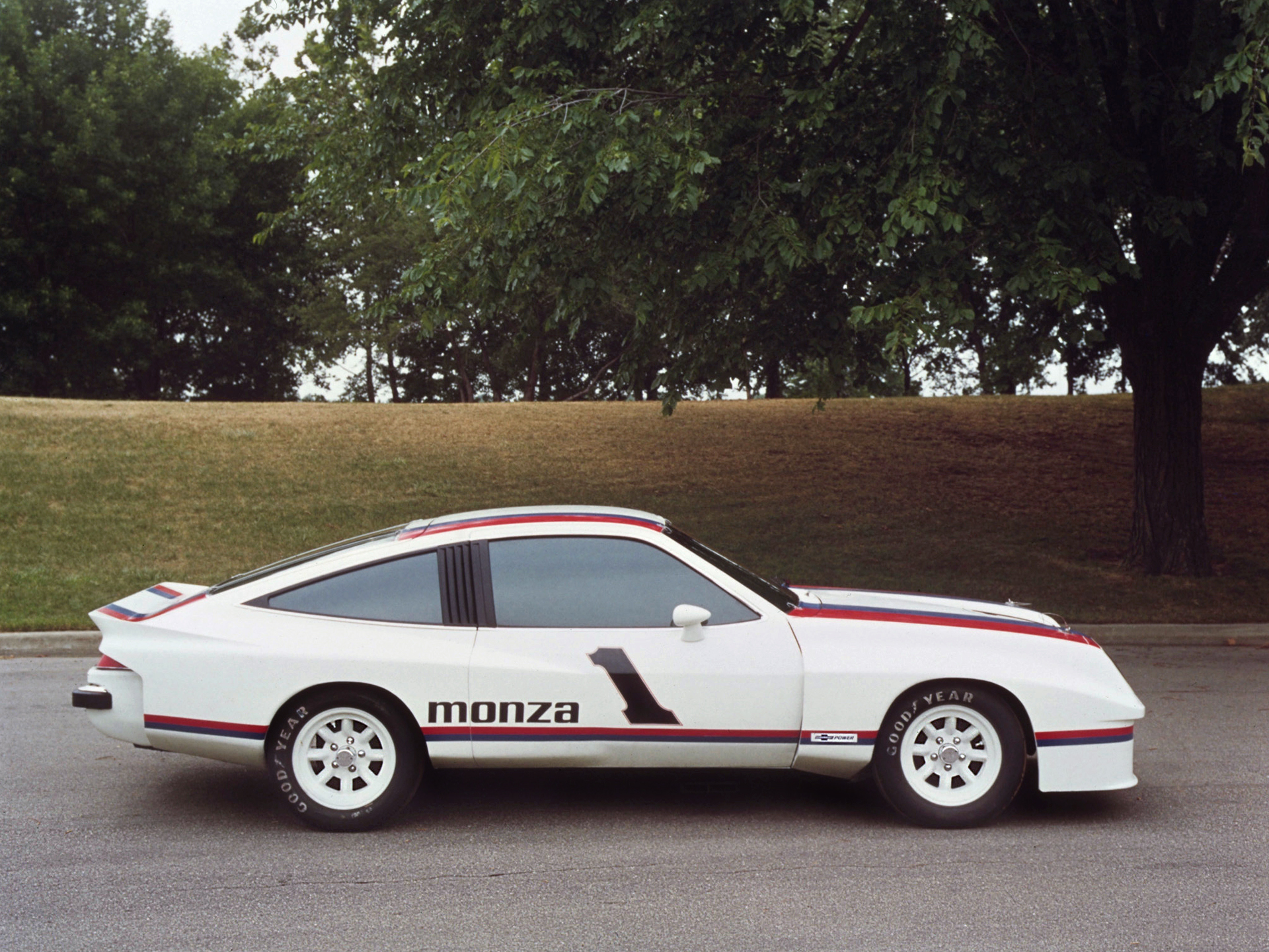 Chevrolet Monza Rs Wallpapers