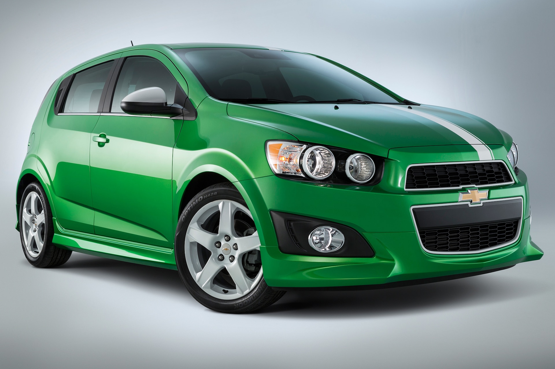 Chevrolet Sonic Wallpapers