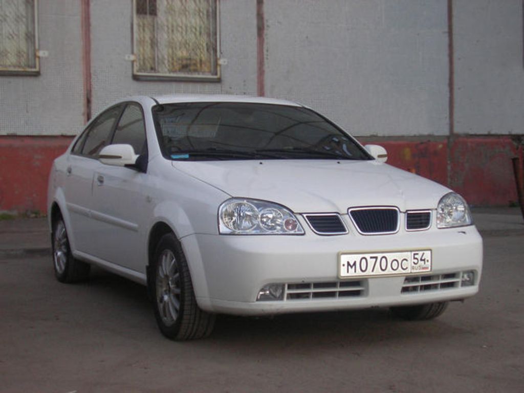 Daewoo Lacetti Wallpapers