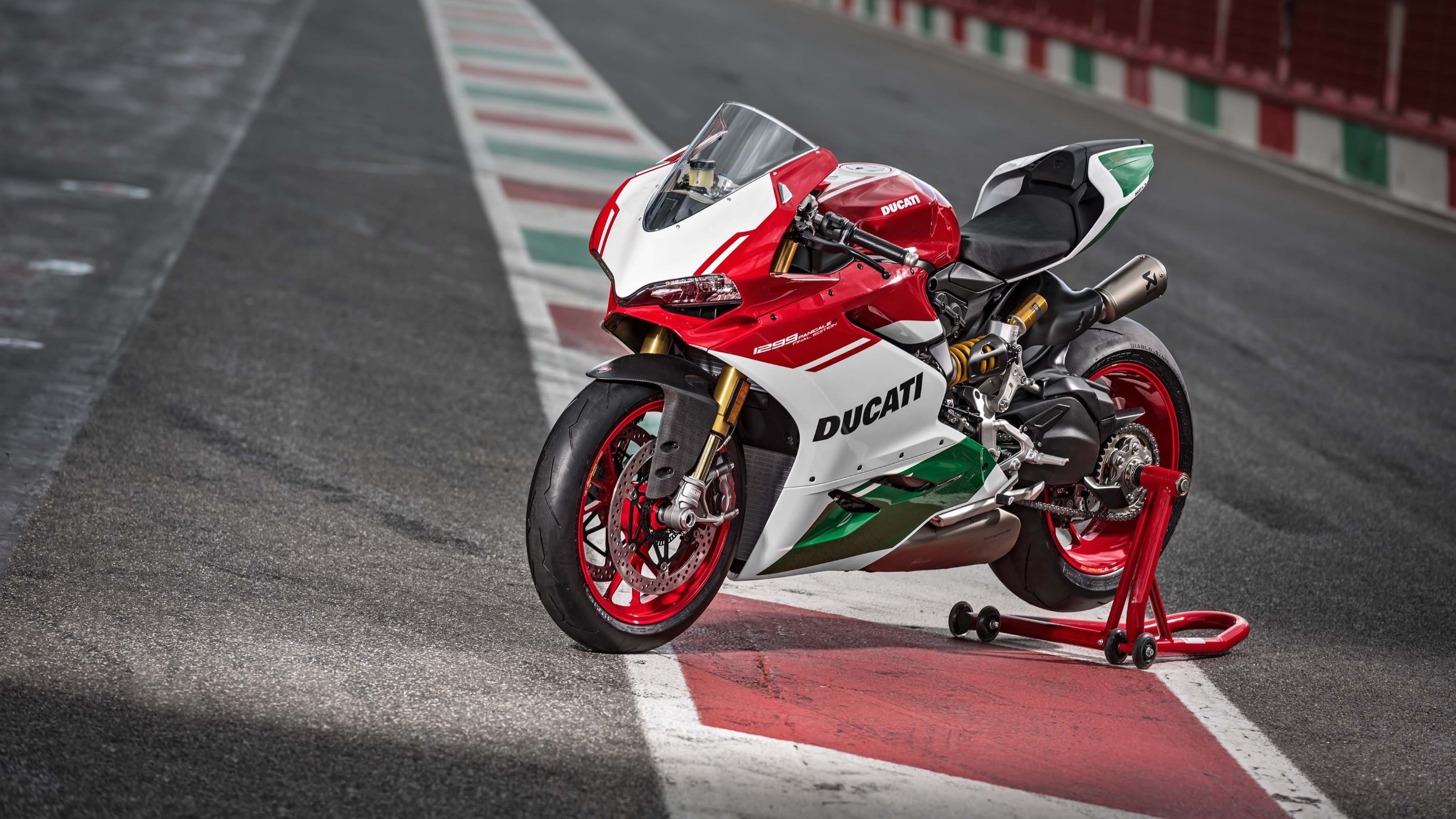 Ducati 1299 Panigale Wallpapers