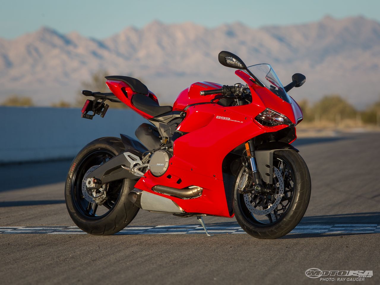 Ducati 899 Panigale Wallpapers