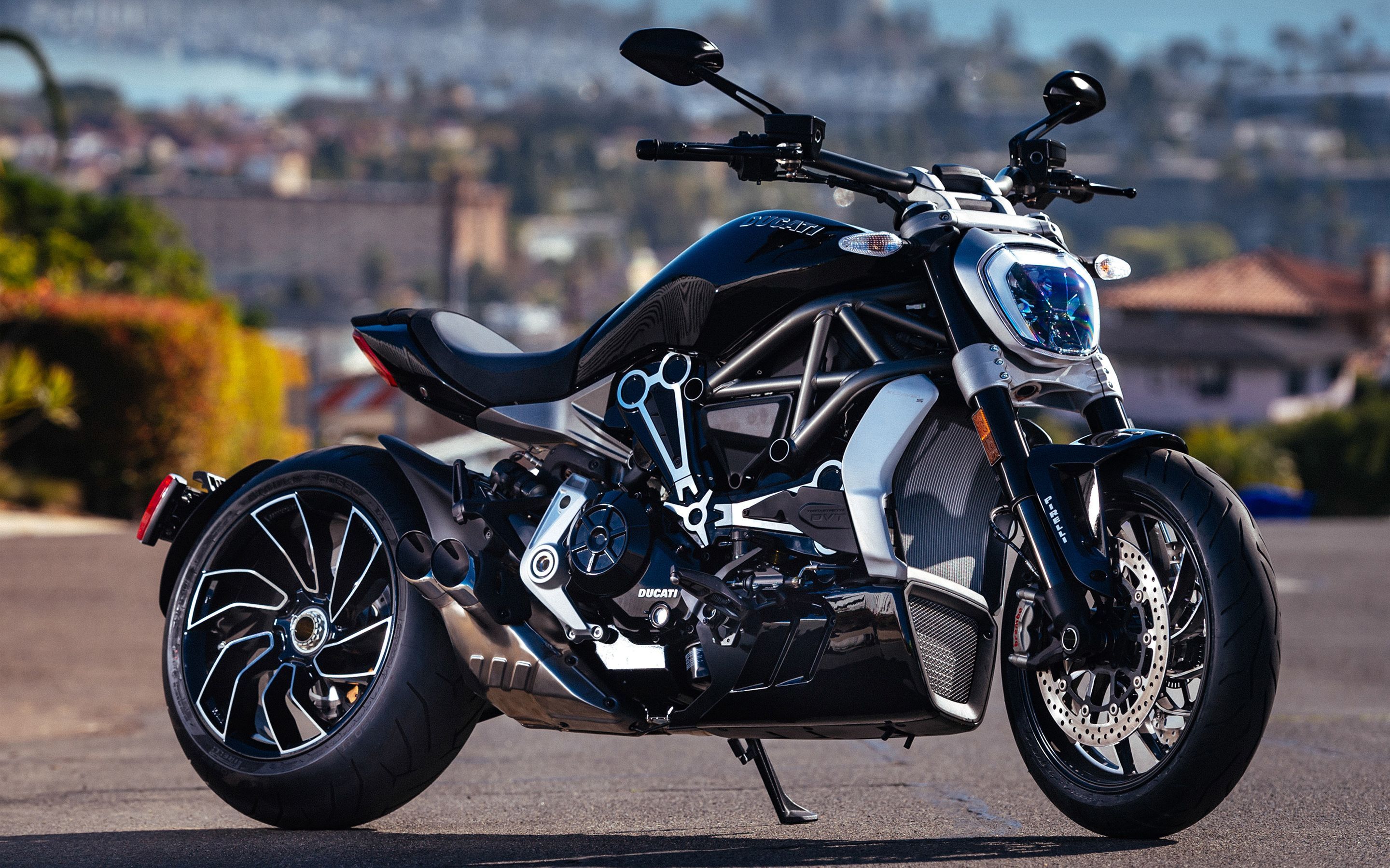 Ducati Diavel Wallpapers