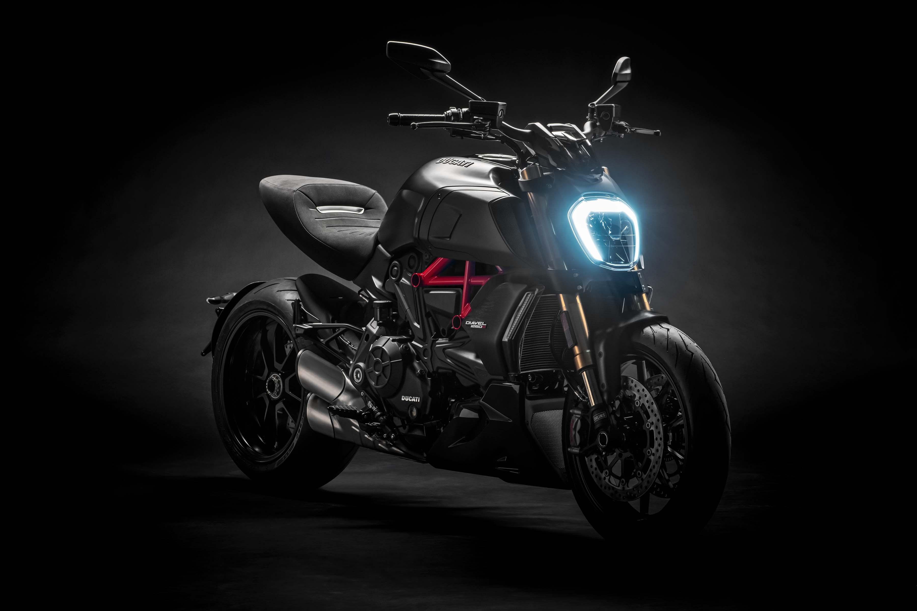 Ducati Diavel Wallpapers