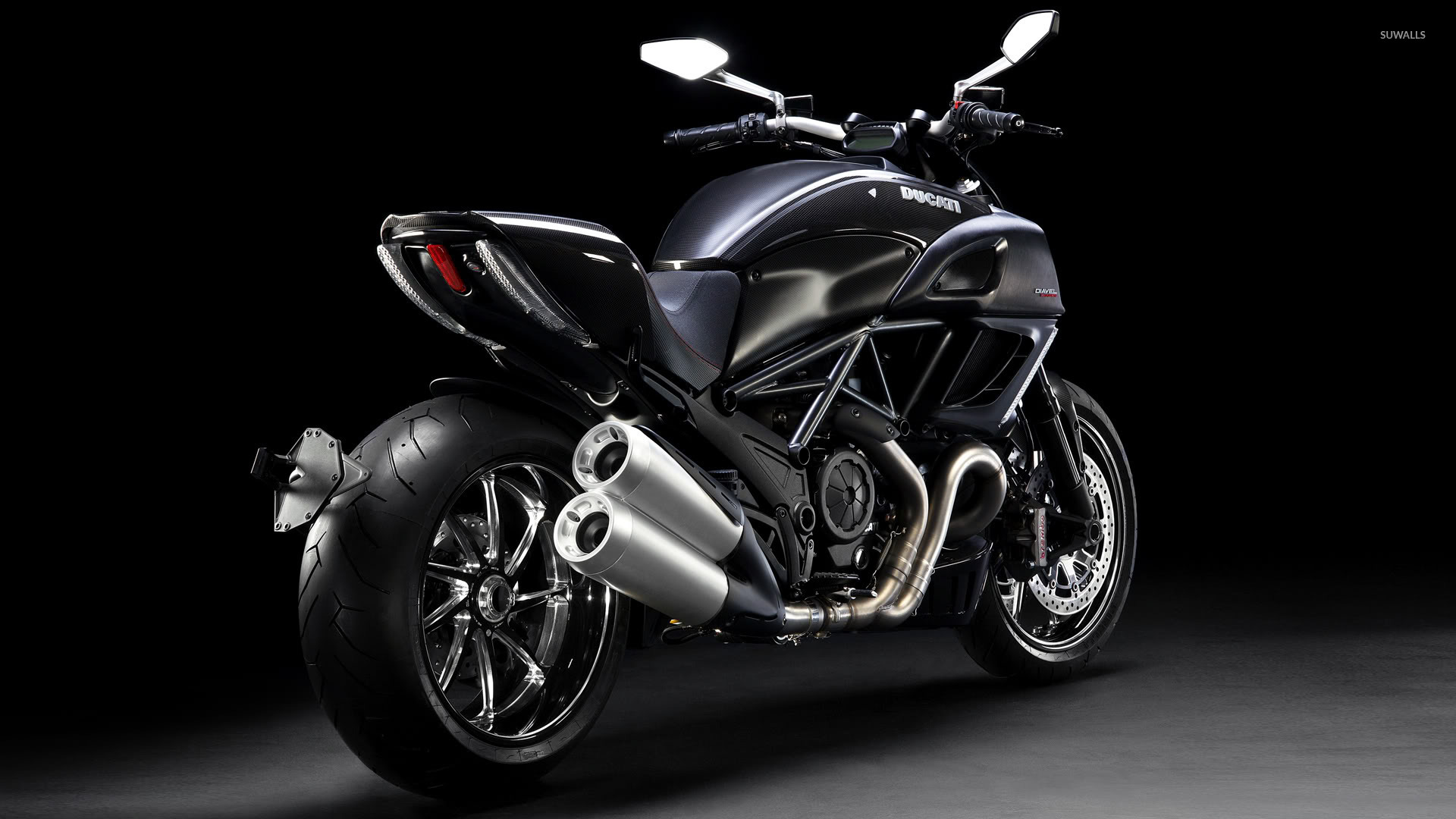 Ducati Diavel Wallpapers