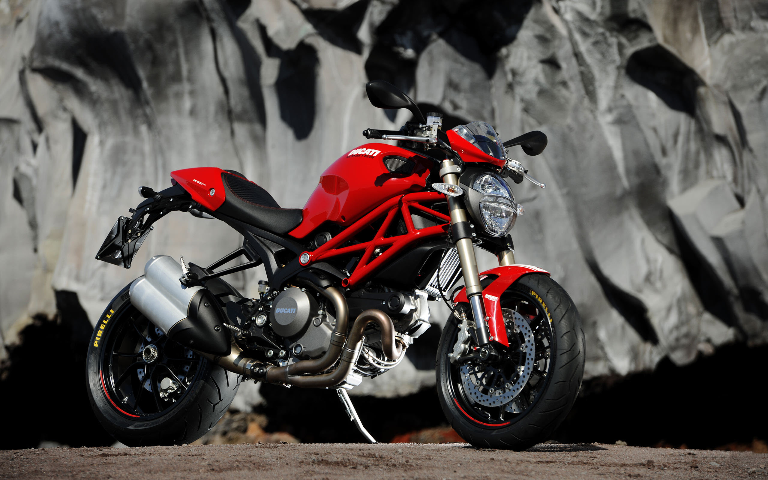 Ducati Monster 1100 Wallpapers