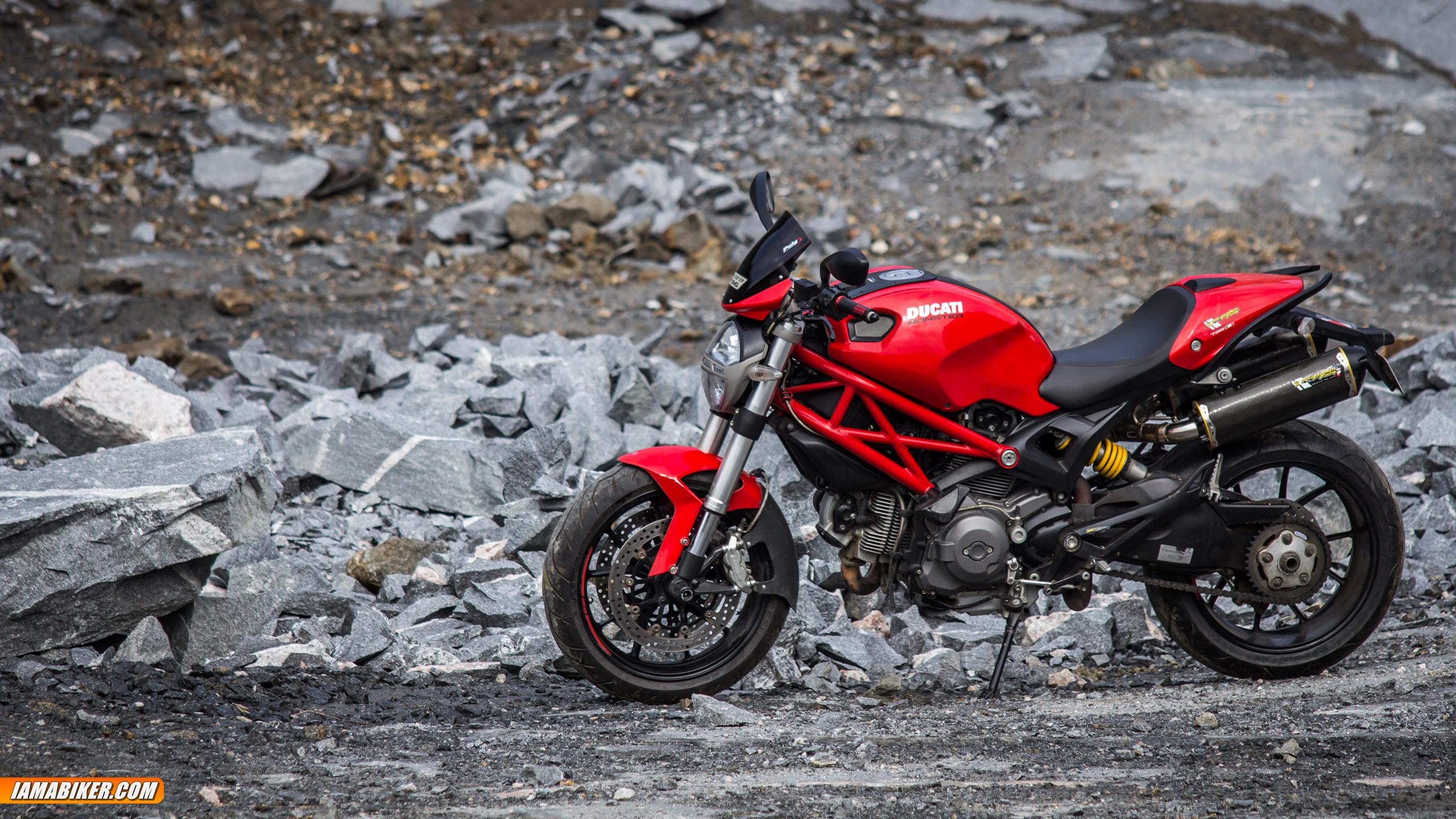 Ducati Monster 1100 Wallpapers