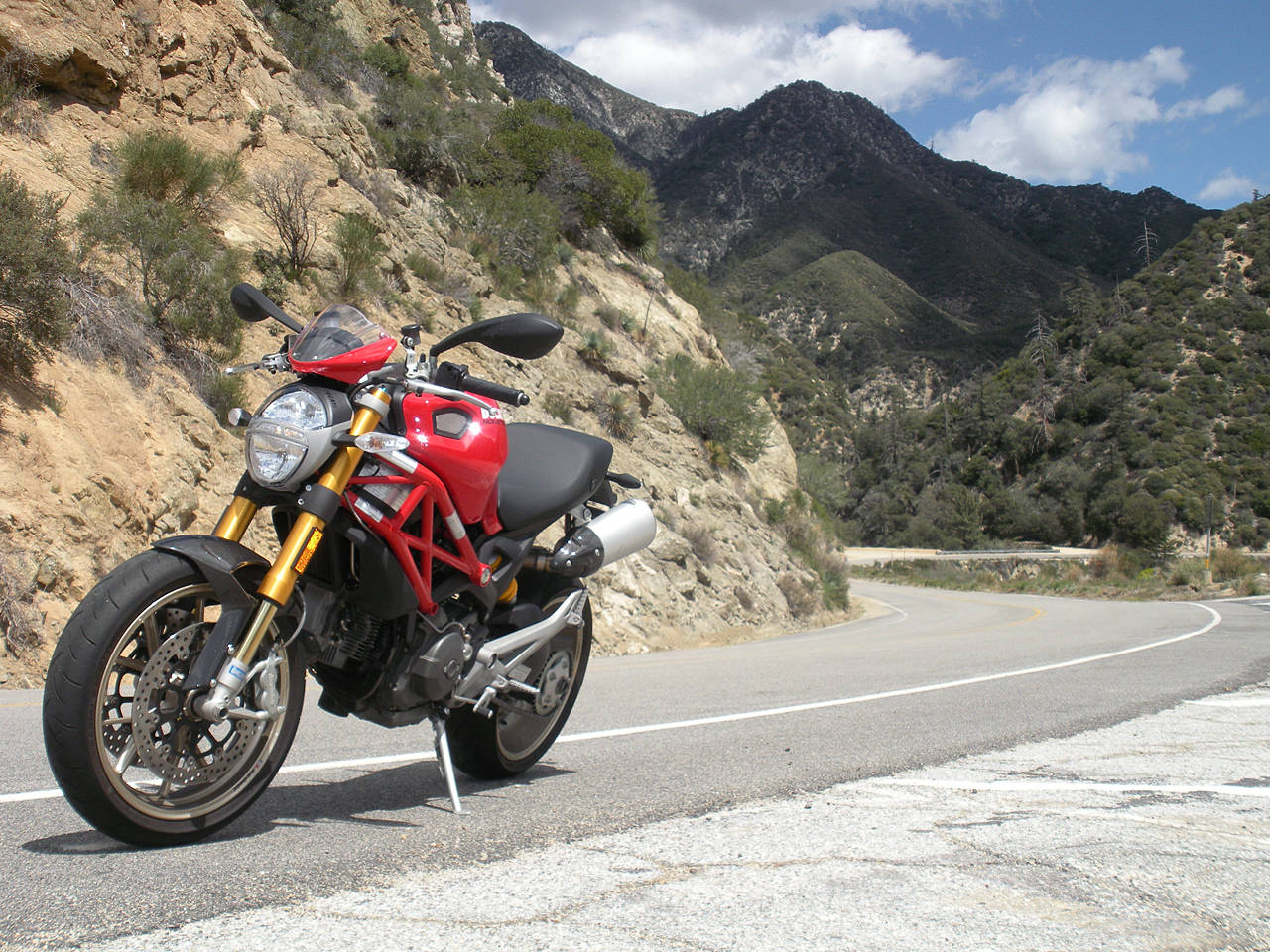 Ducati Monster 1100 Wallpapers