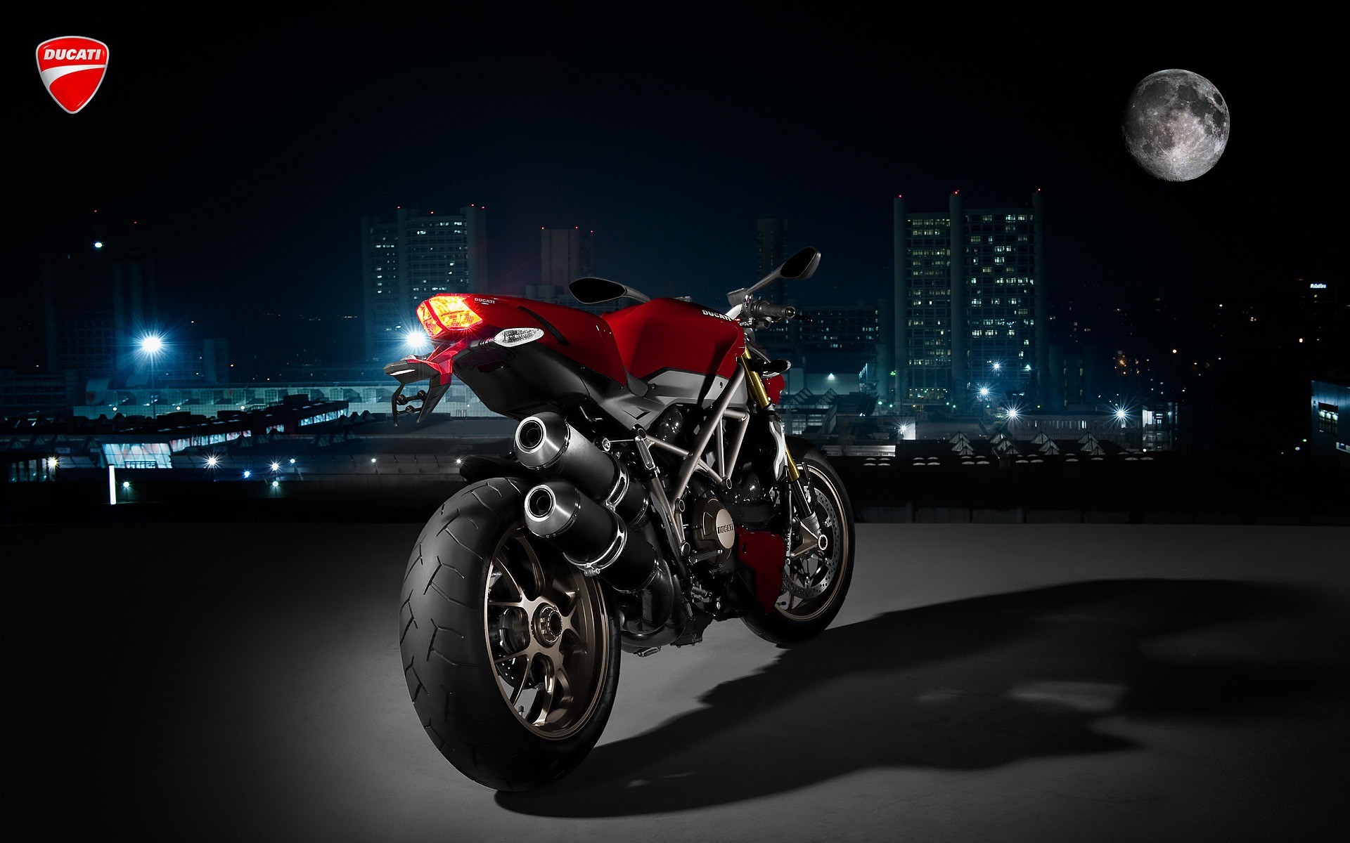 Ducati Streetfighter 848 Wallpapers