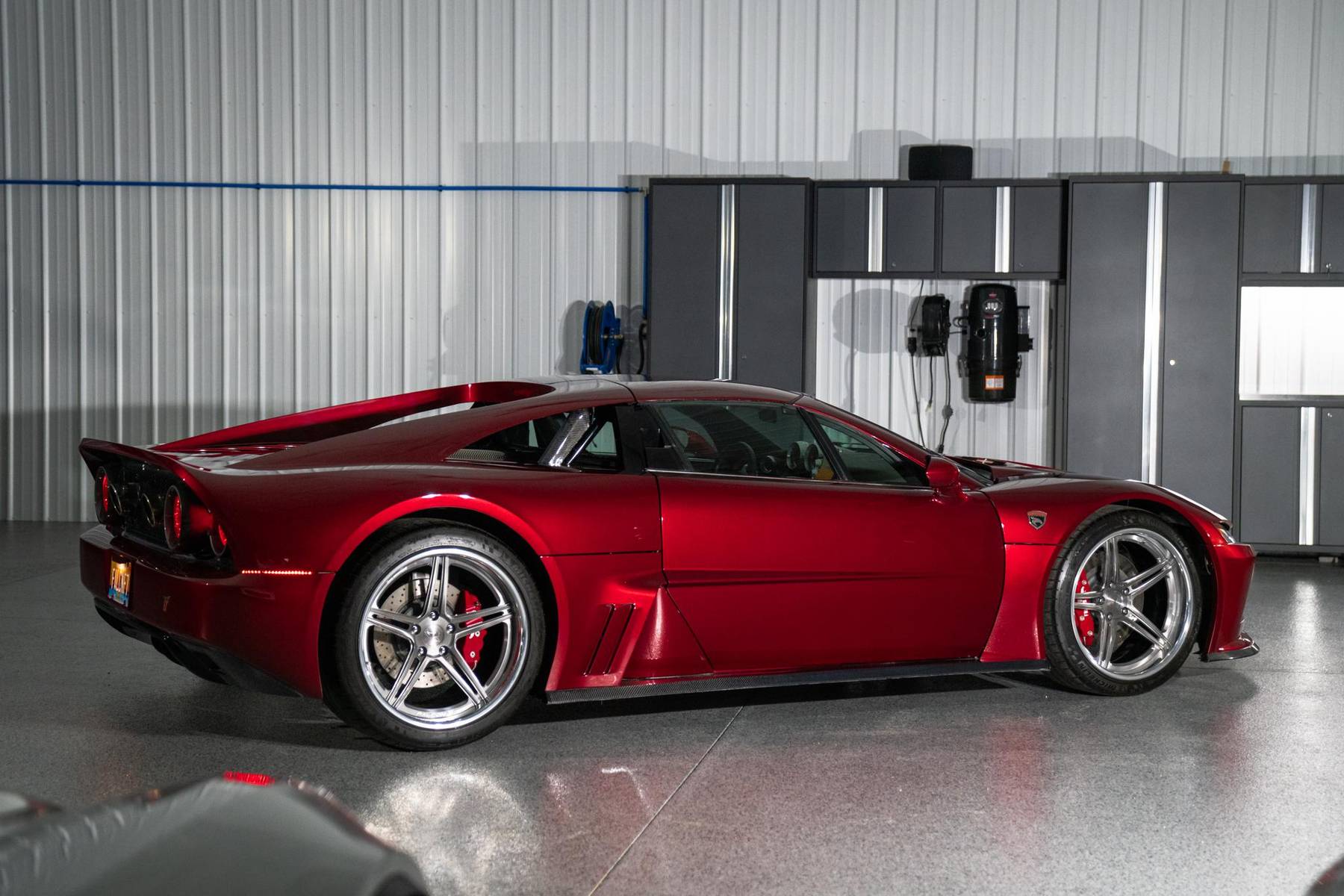 Falcon F7 Wallpapers