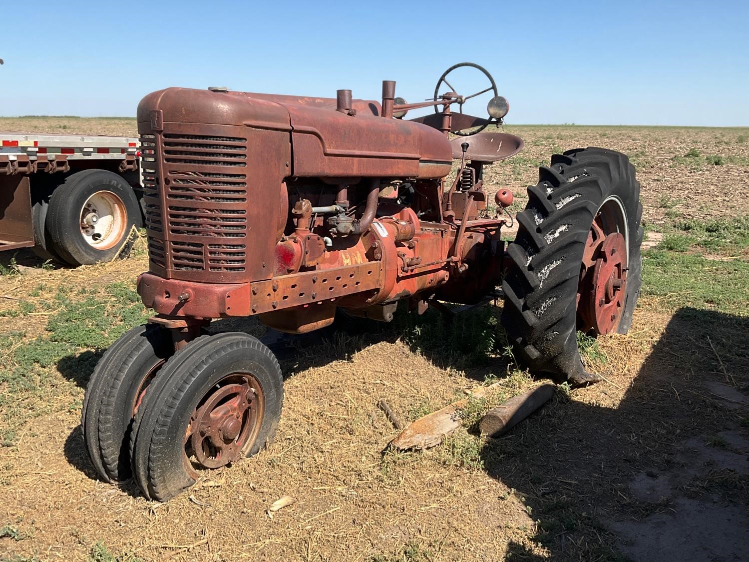 Farmall Tractor Wallpapers