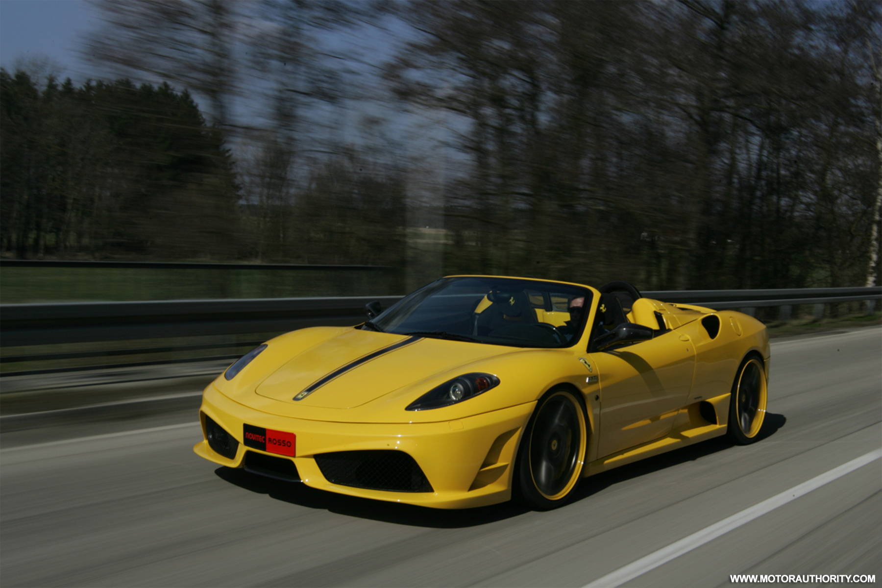 Ferrari 16M Scuderia Wallpapers