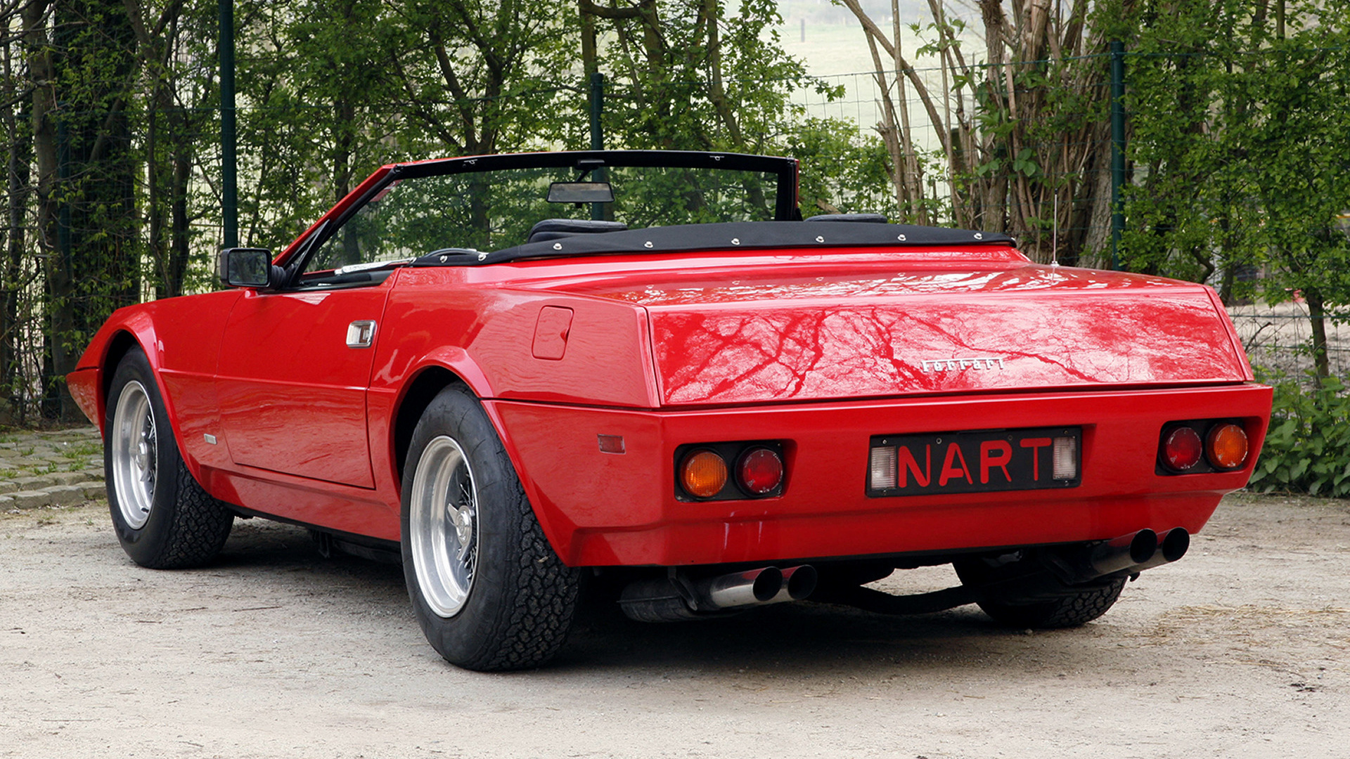 Ferrari 365 Gts/4 Nart Spider Wallpapers