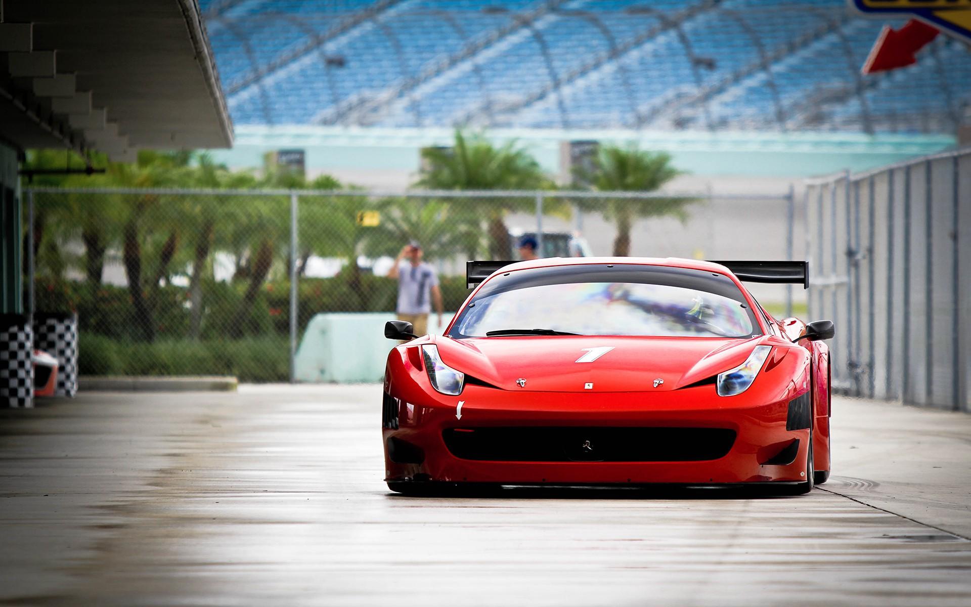 Ferrari 458 Italia Wallpapers