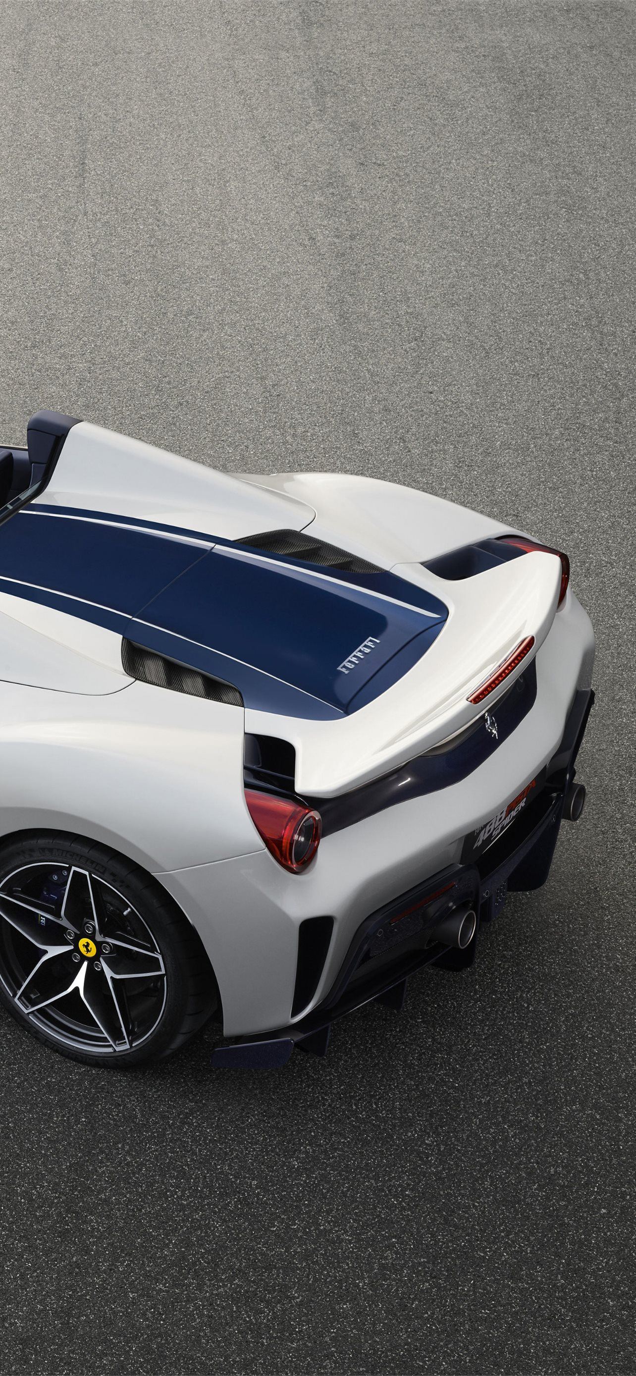 Ferrari 488 Pista Spider Wallpapers