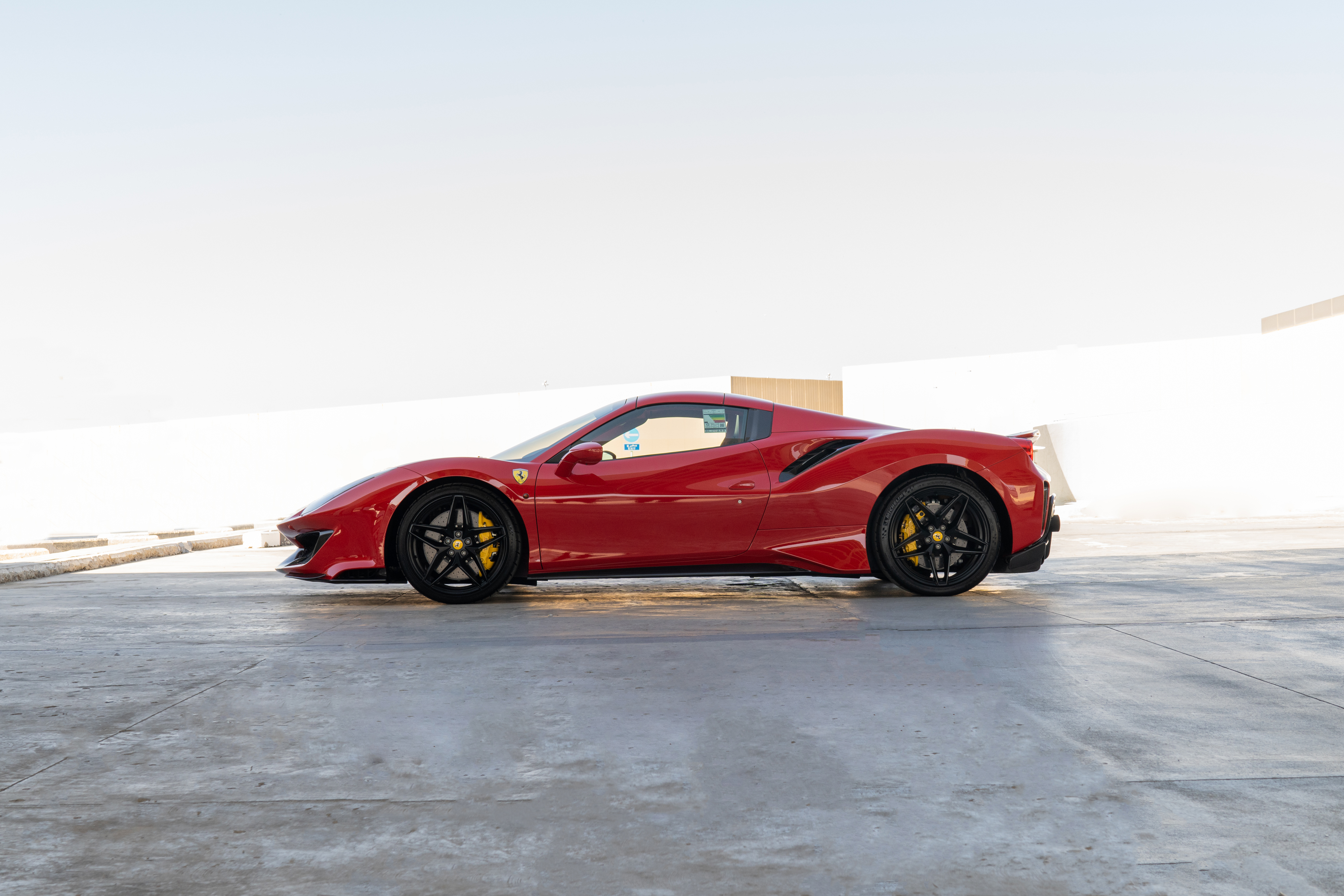 Ferrari 488 Pista Spider Wallpapers