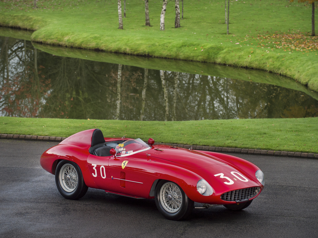 Ferrari 500 Mondial Wallpapers