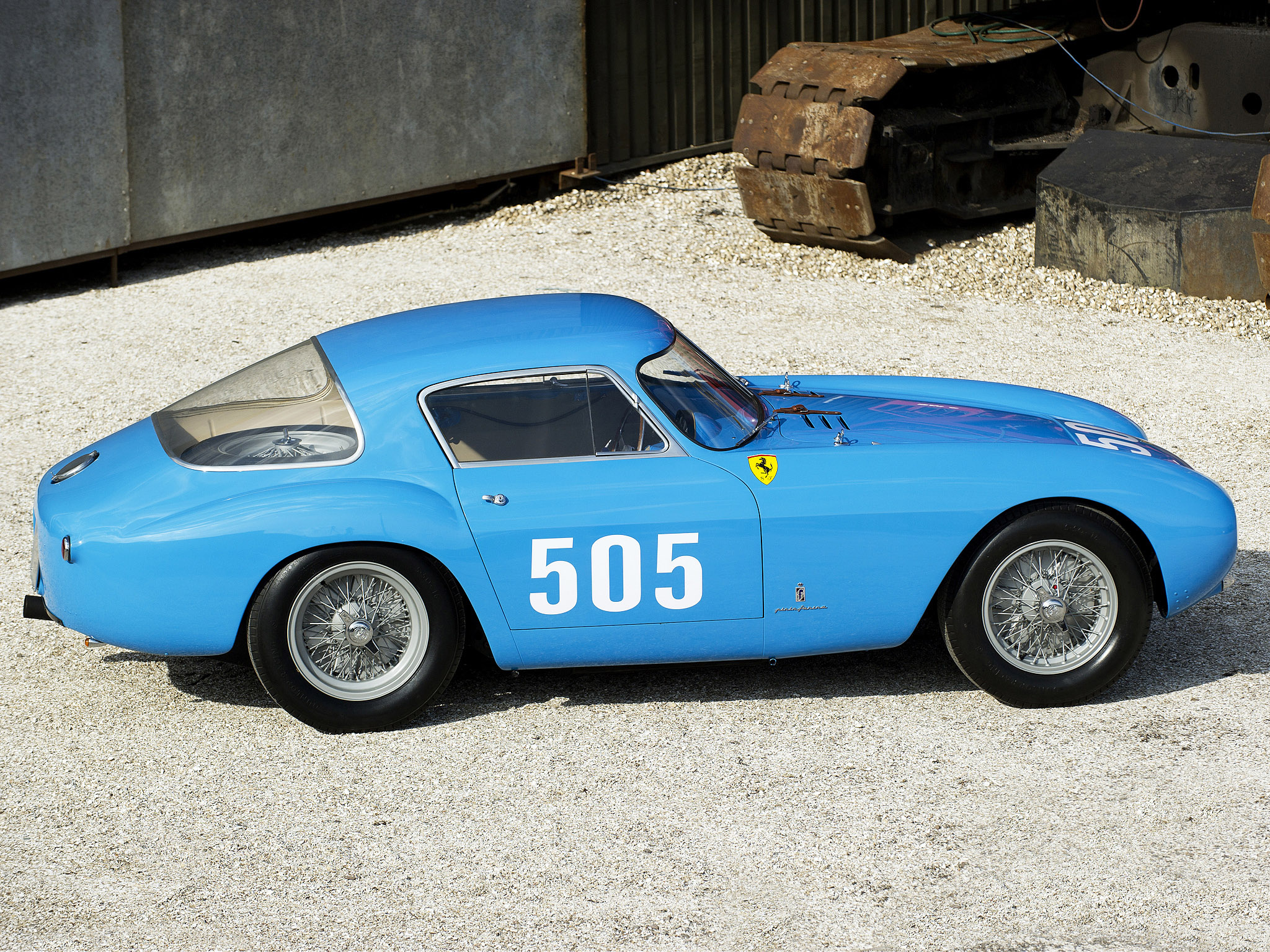 Ferrari 500 Mondial Wallpapers