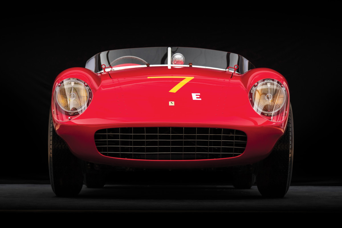 Ferrari 500 Mondial Wallpapers