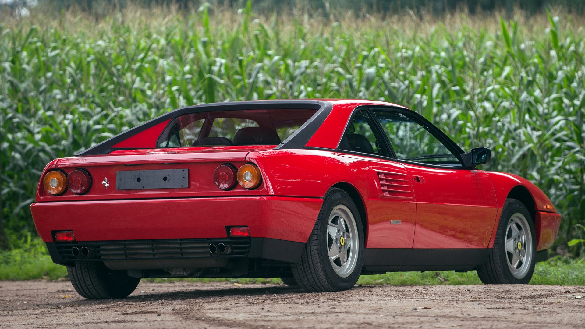 Ferrari Mondial Wallpapers