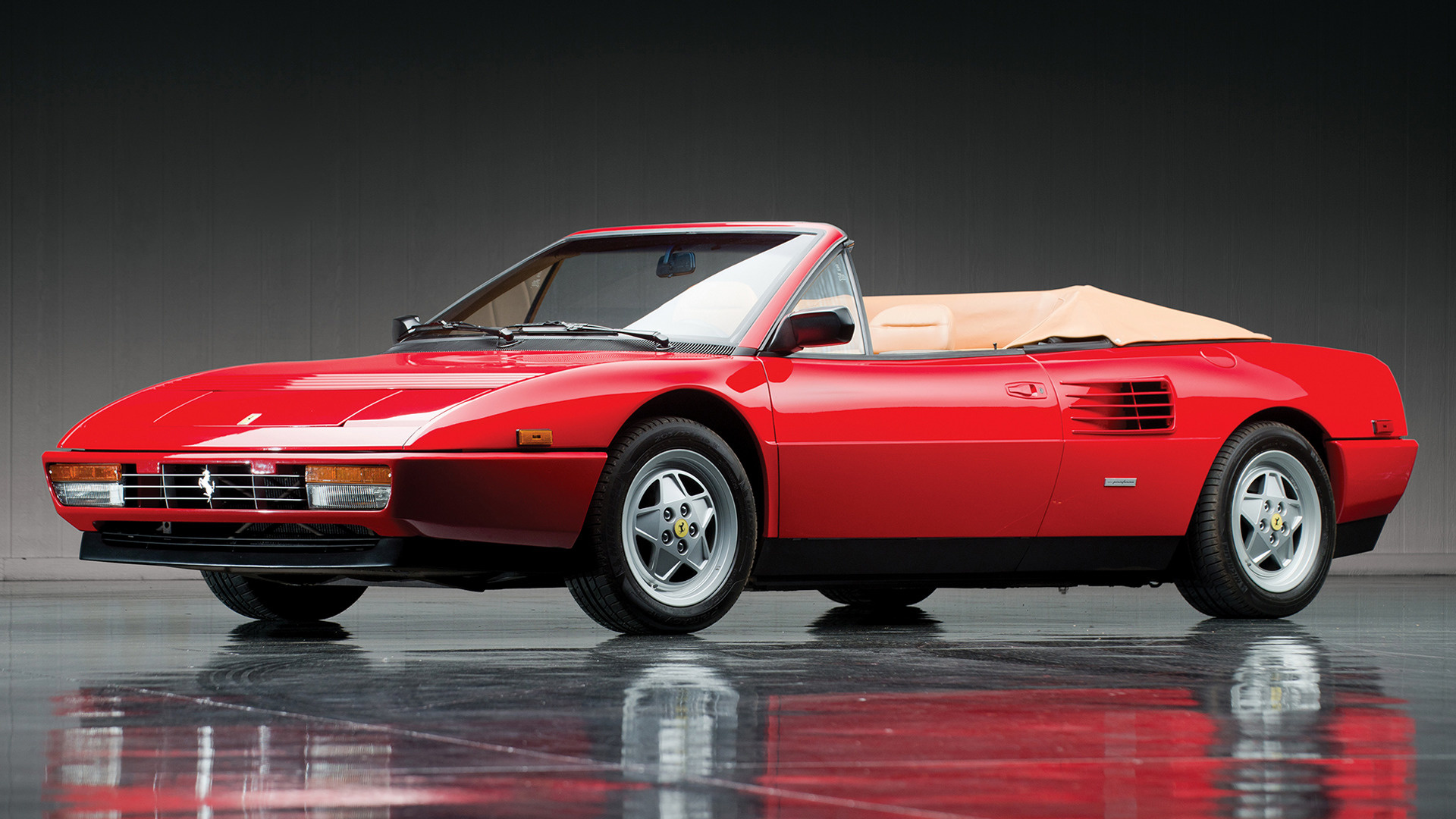 Ferrari Mondial Wallpapers