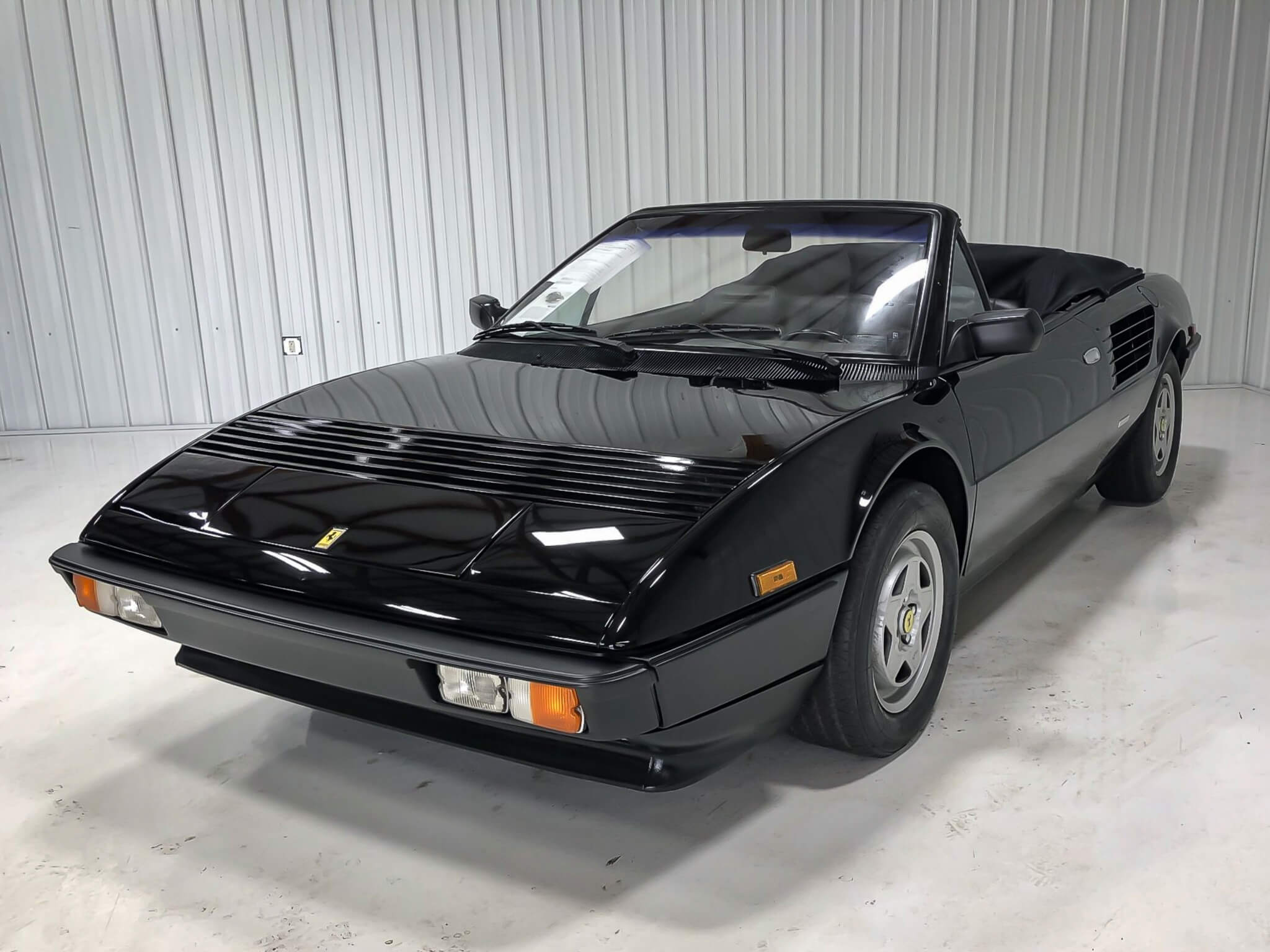 Ferrari Mondial Quattrovalvole Wallpapers