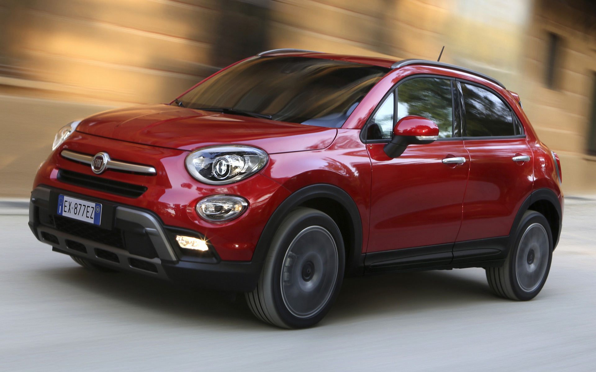 Fiat 500X Cross Wallpapers