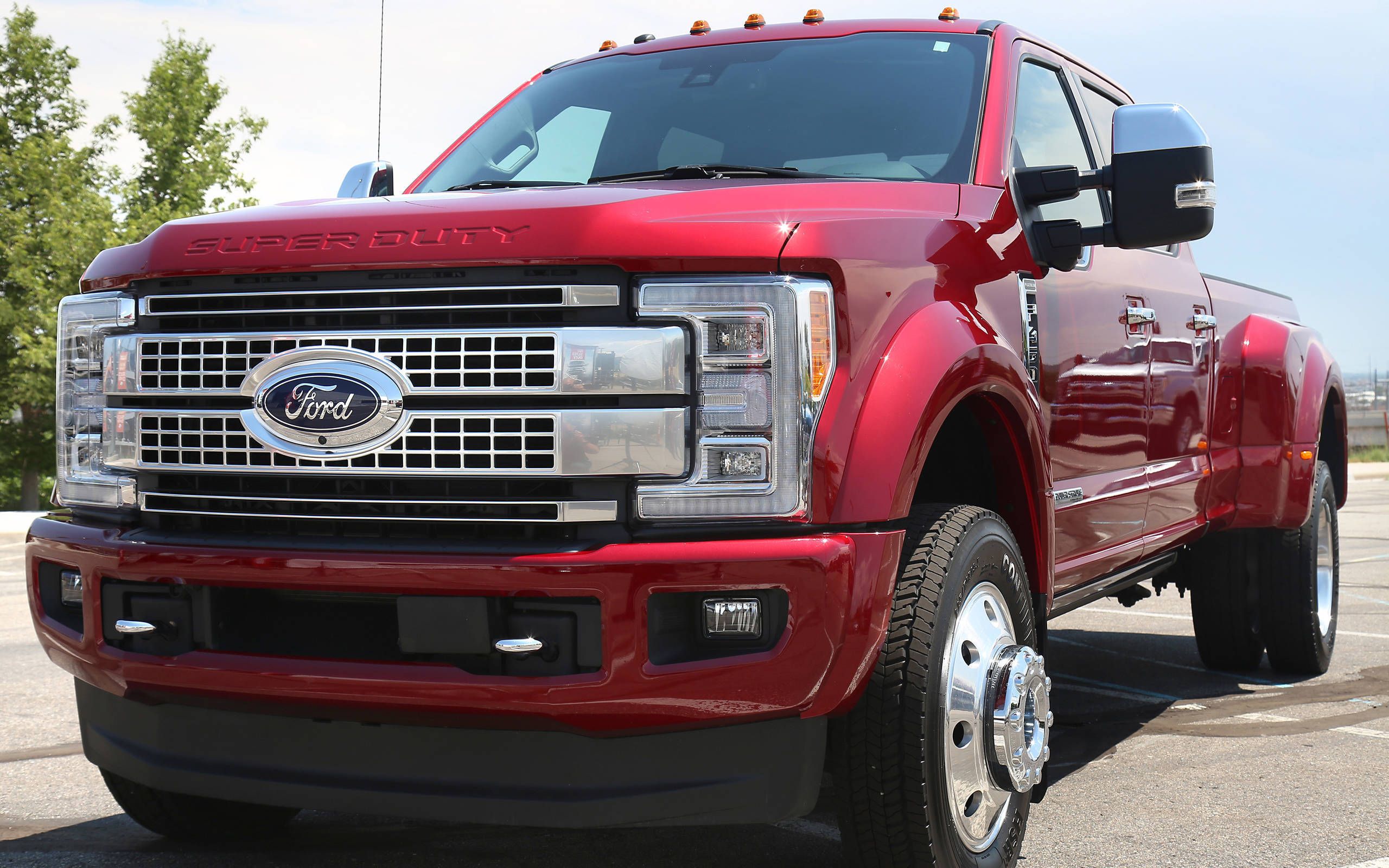 Ford Mighty F-350 Wallpapers