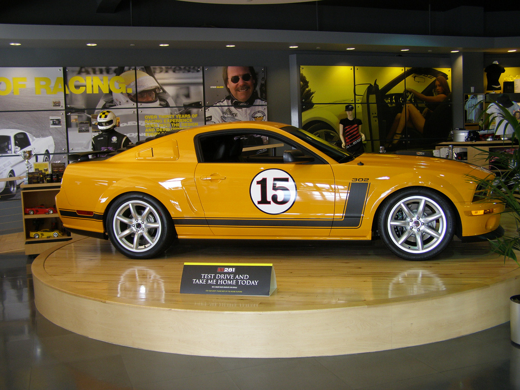 Ford Mustang Saleen S302 Parnelli Jones Limited Edition Wallpapers