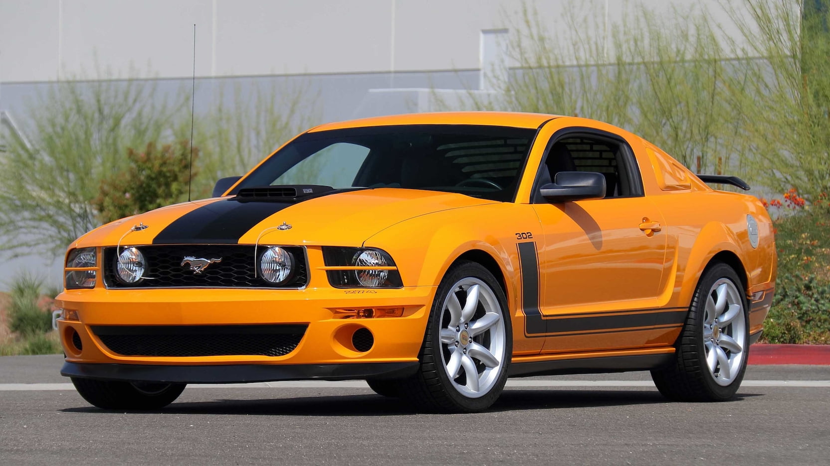 Ford Mustang Saleen S302 Parnelli Jones Limited Edition Wallpapers