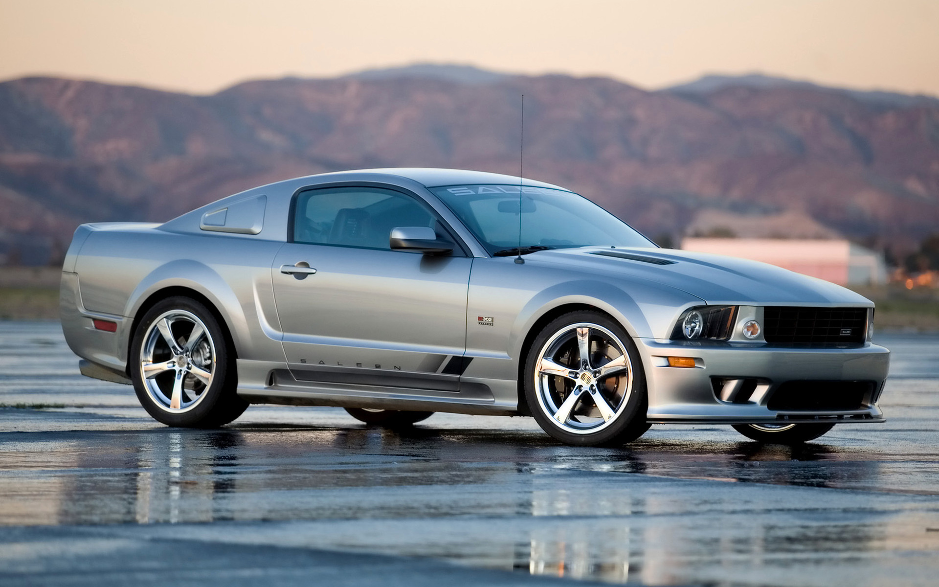 Ford Mustang Saleen S302 Parnelli Jones Limited Edition Wallpapers