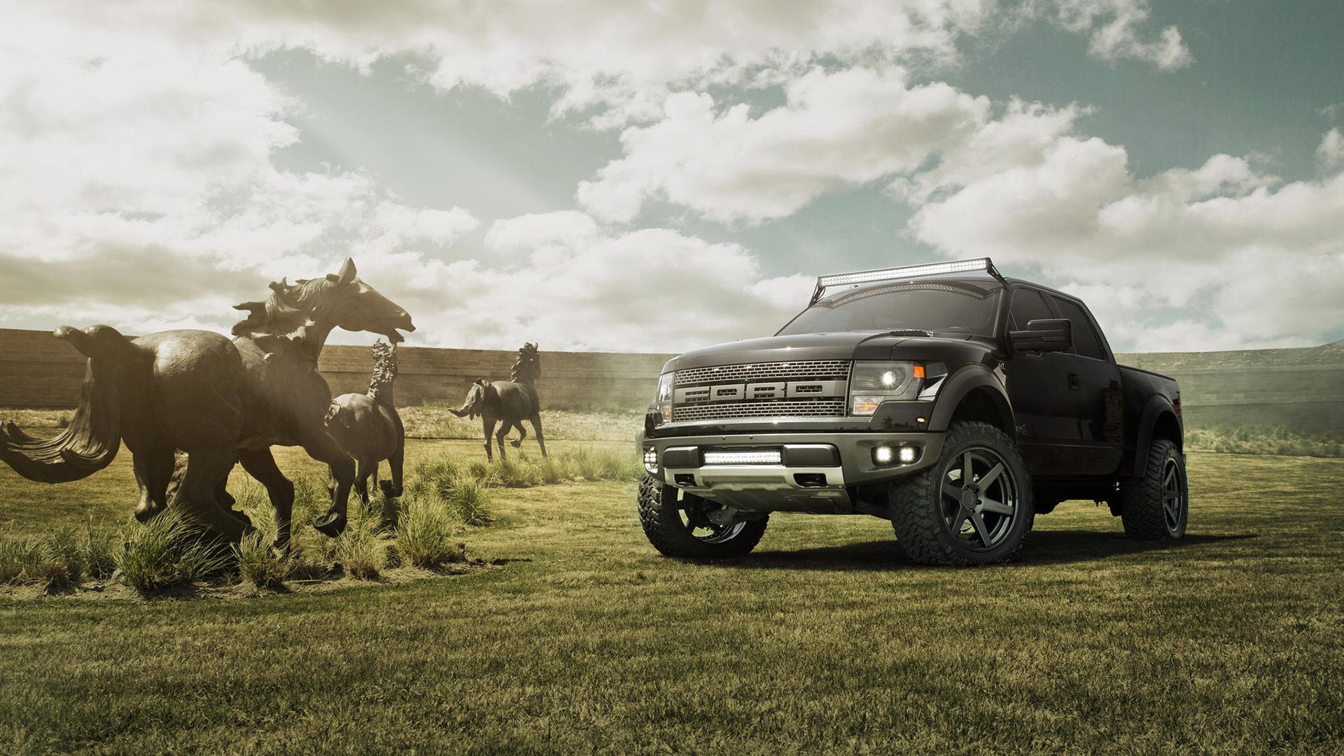 Ford Shelby Raptor Wallpapers