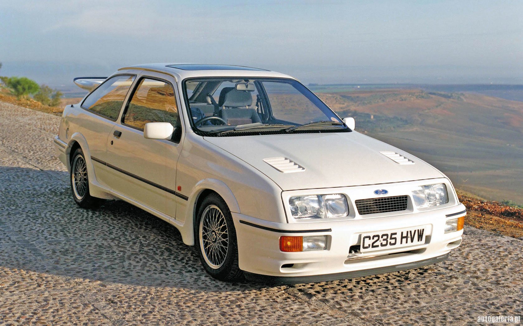 Ford Sierra Wallpapers