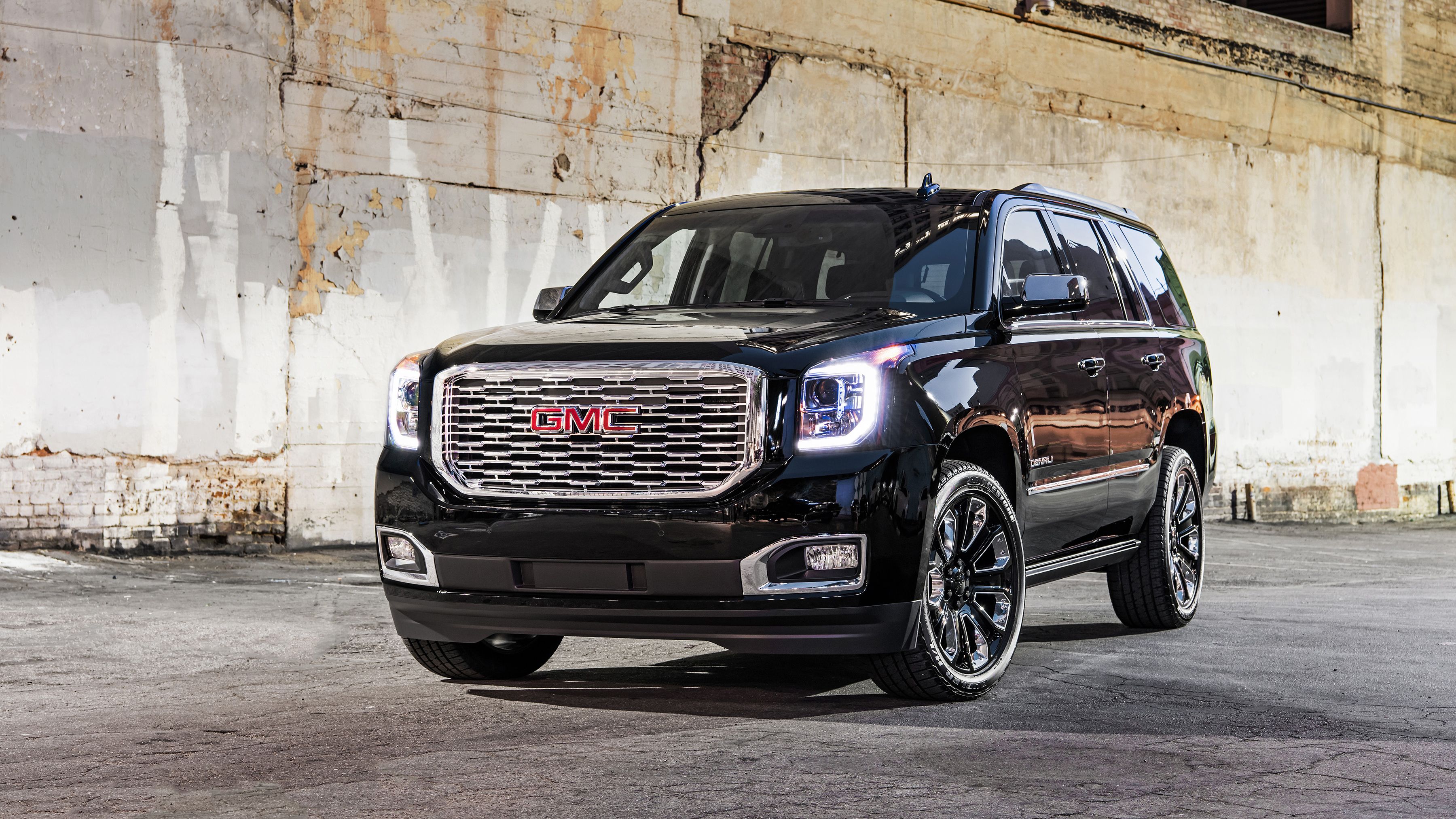 Gmc Yukon Denali Wallpapers