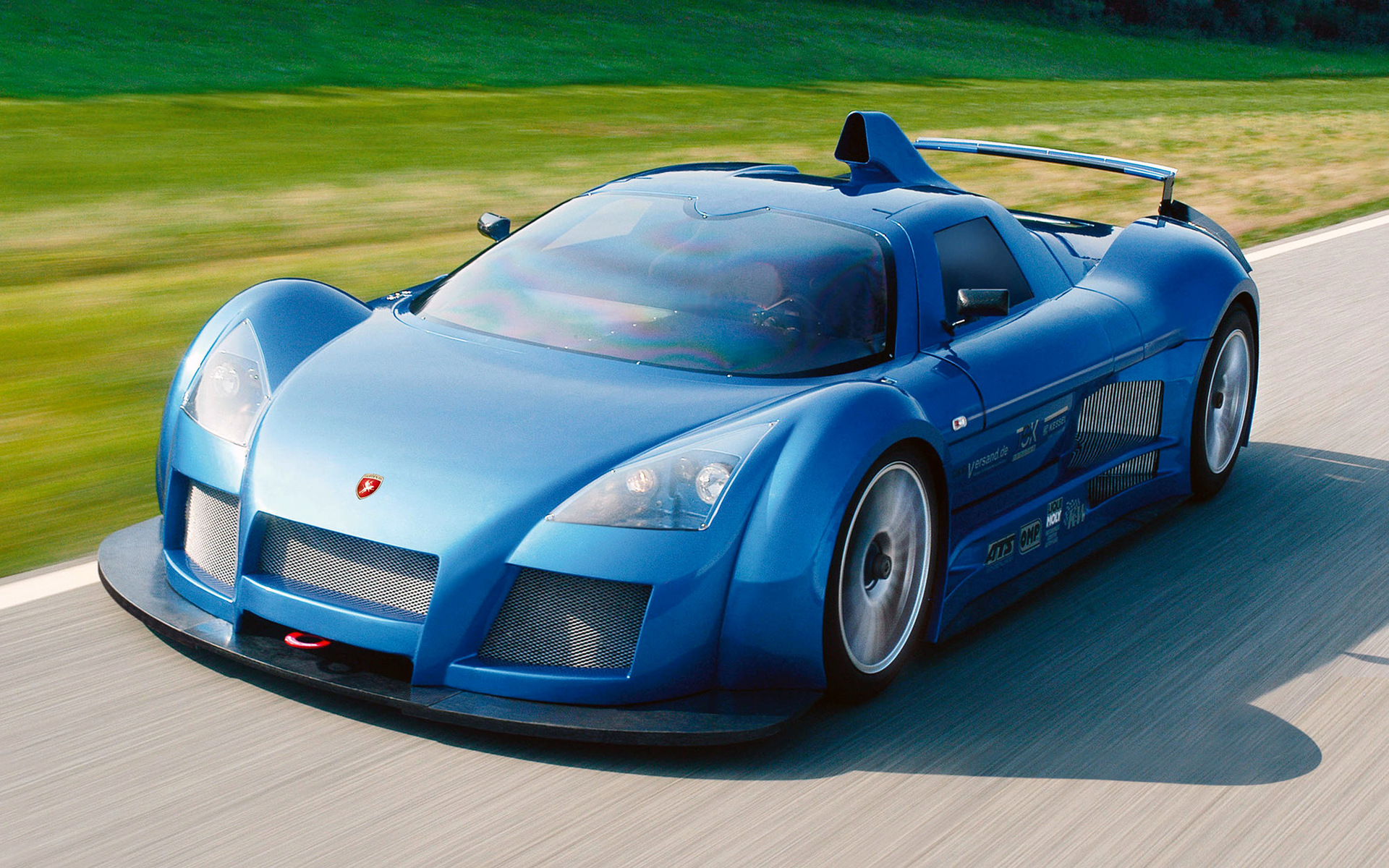 Gumpert Apollo Sedan Wallpapers