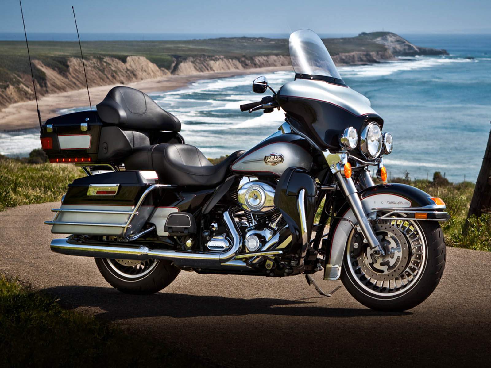 Harley-Davidson Electra Glide Ultra Classic Wallpapers