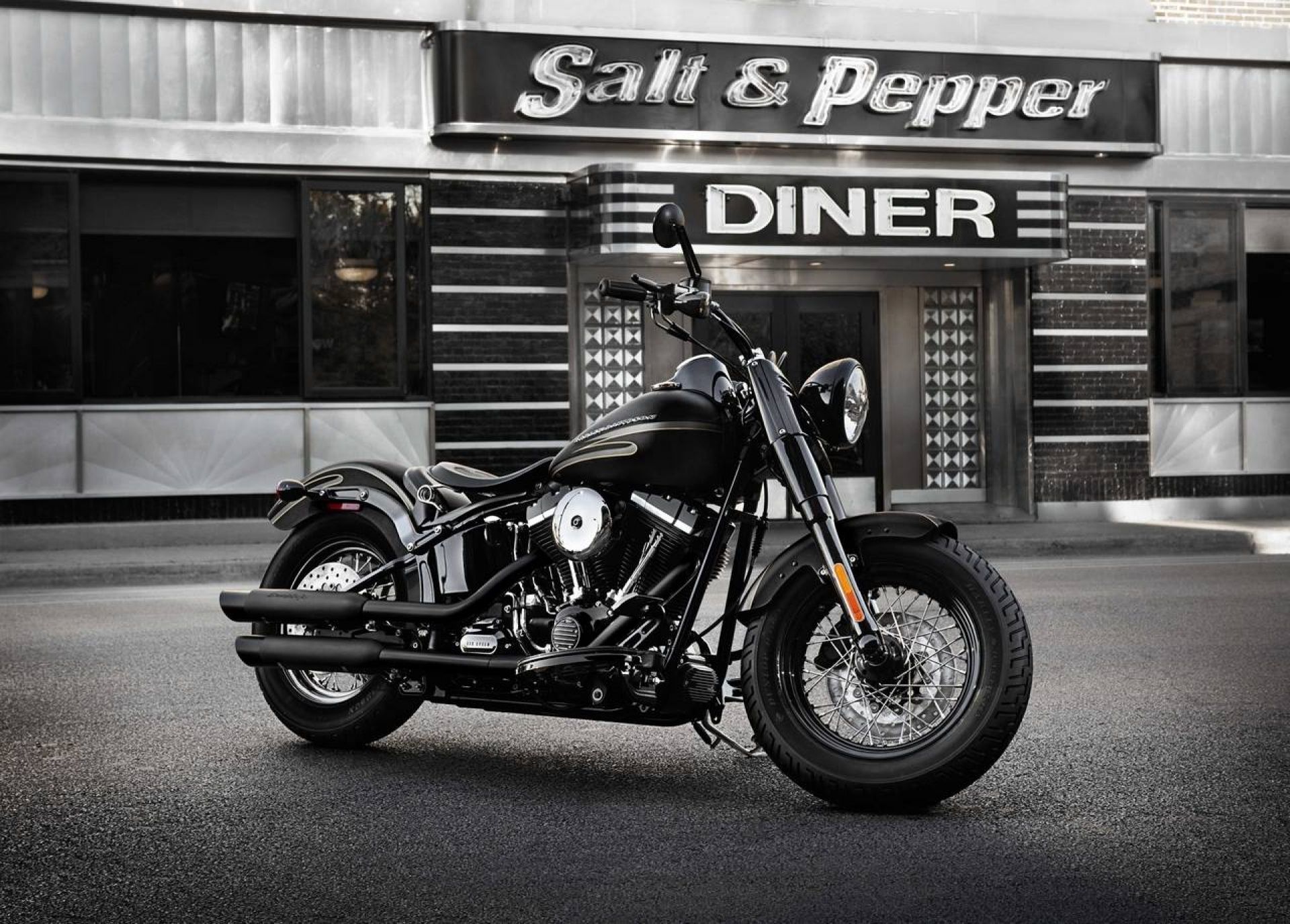 Harley-Davidson Softail Wallpapers