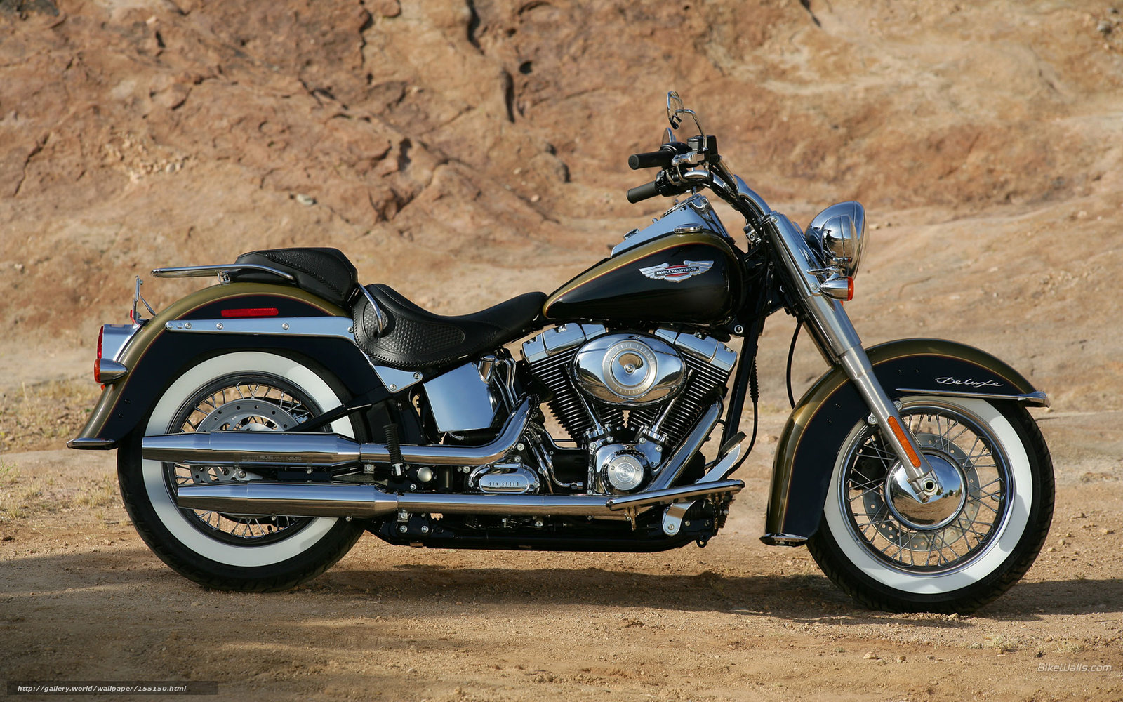 Harley-Davidson Softail Deluxe Wallpapers