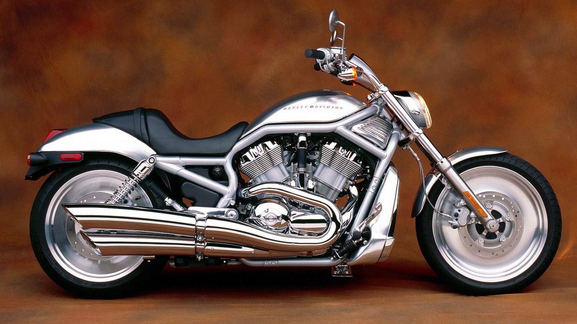 Harley-Davidson V Rod Wallpapers