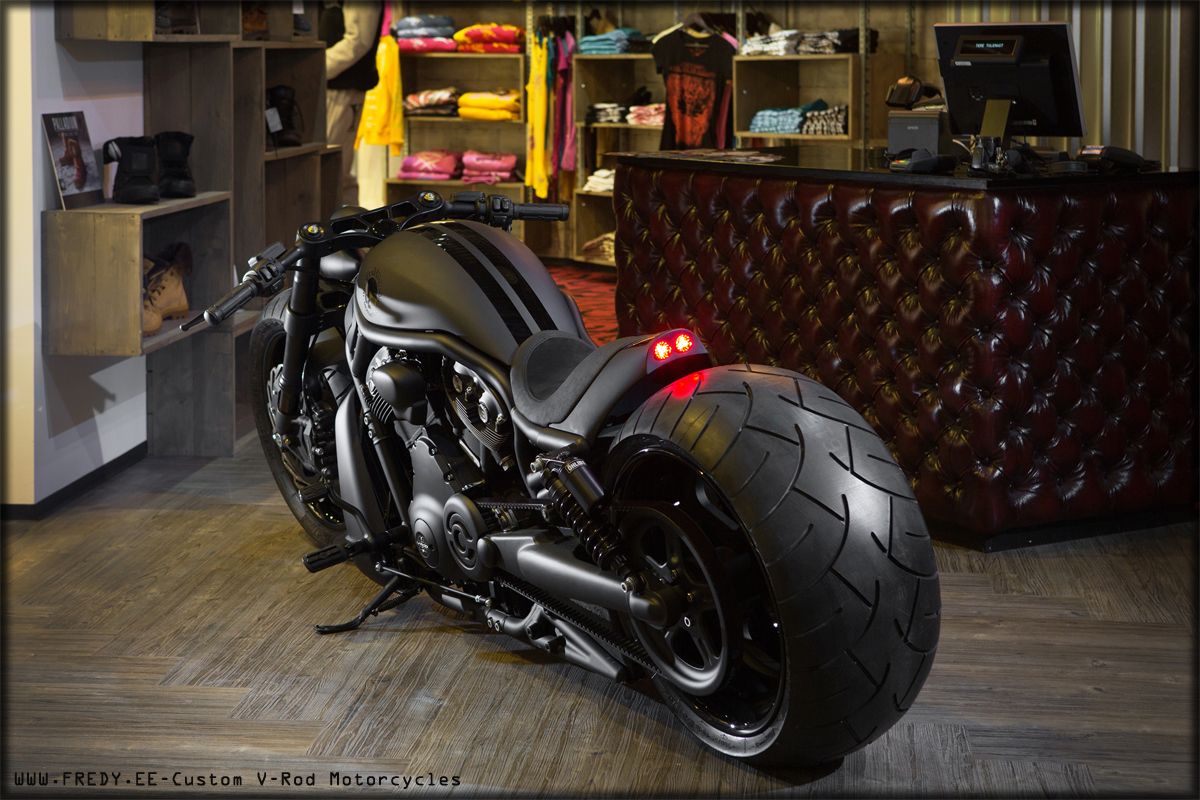 Harley-Davidson V Rod Wallpapers