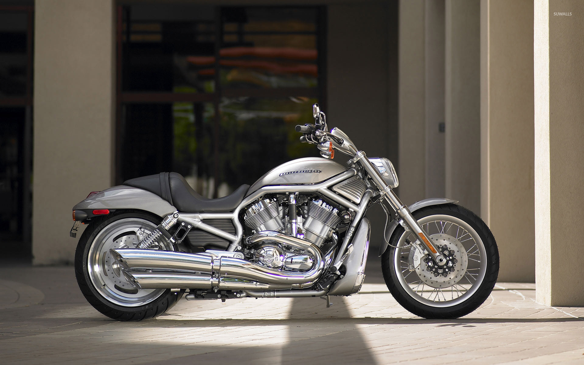 Harley-Davidson V Rod Wallpapers