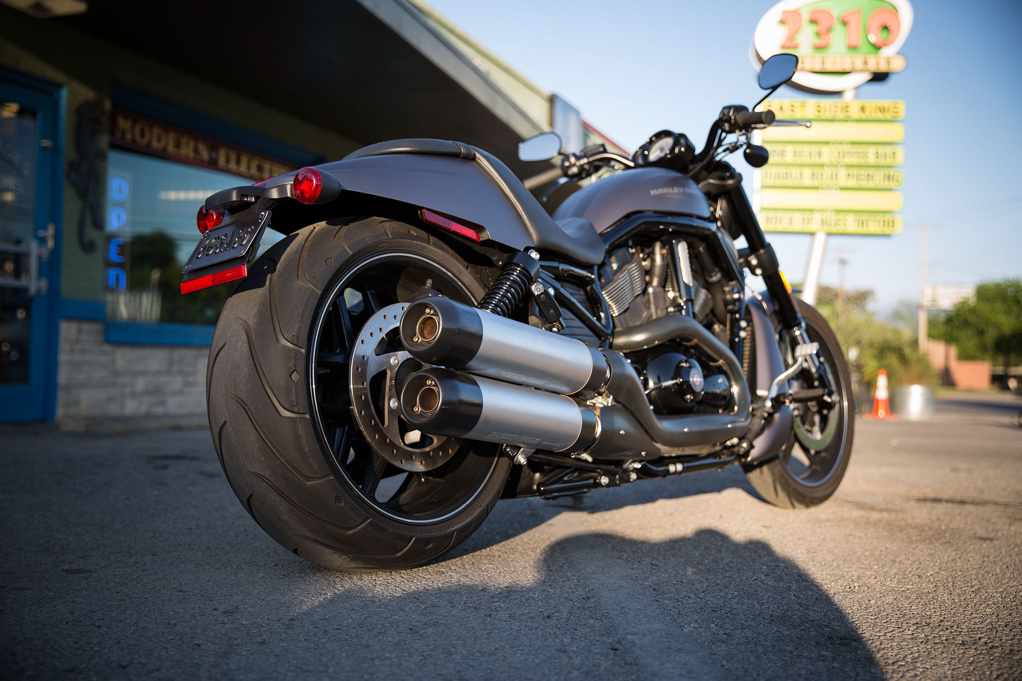 Harley-Davidson V Rod Wallpapers