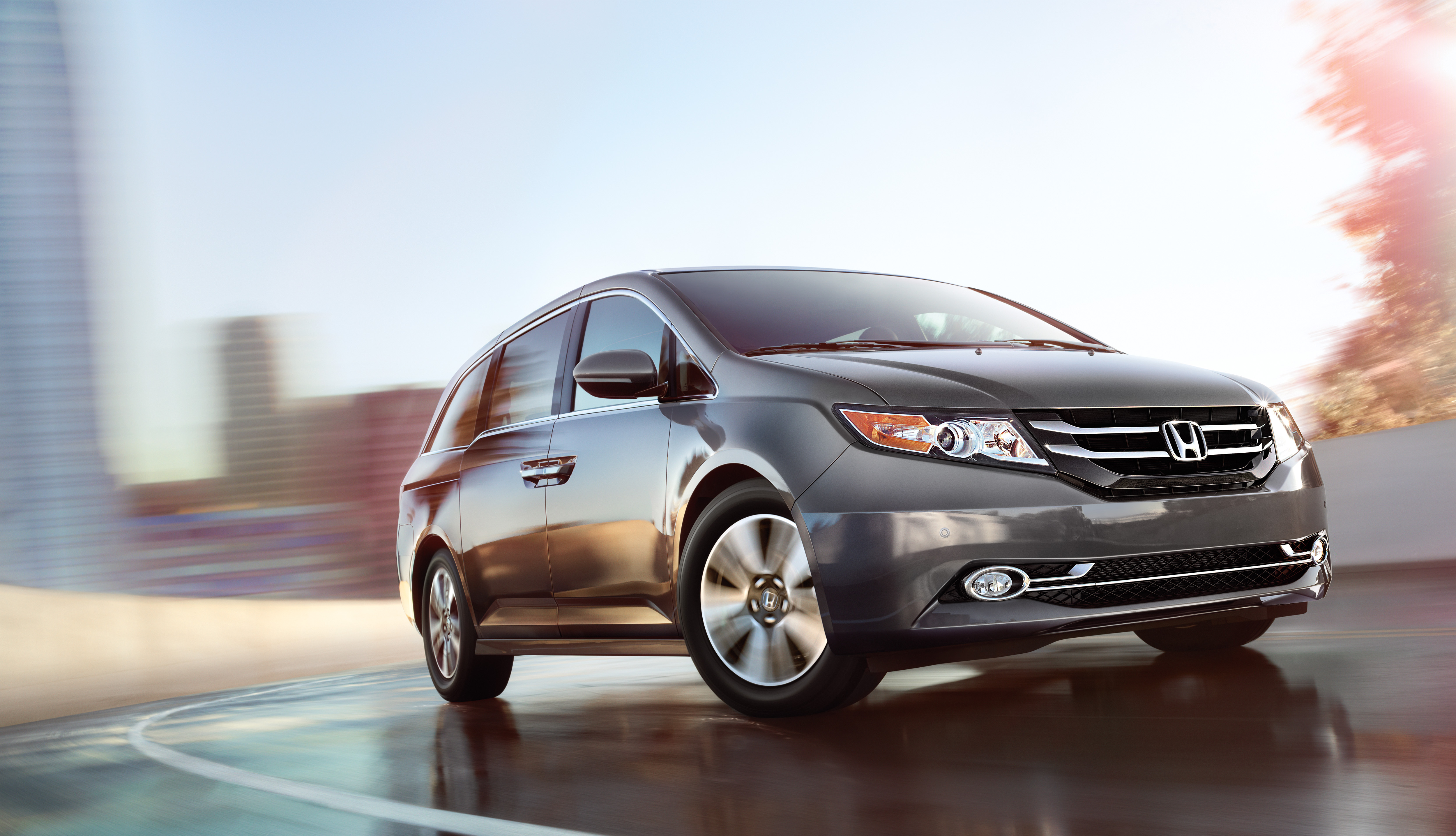 Honda Odyssey Touring Wallpapers