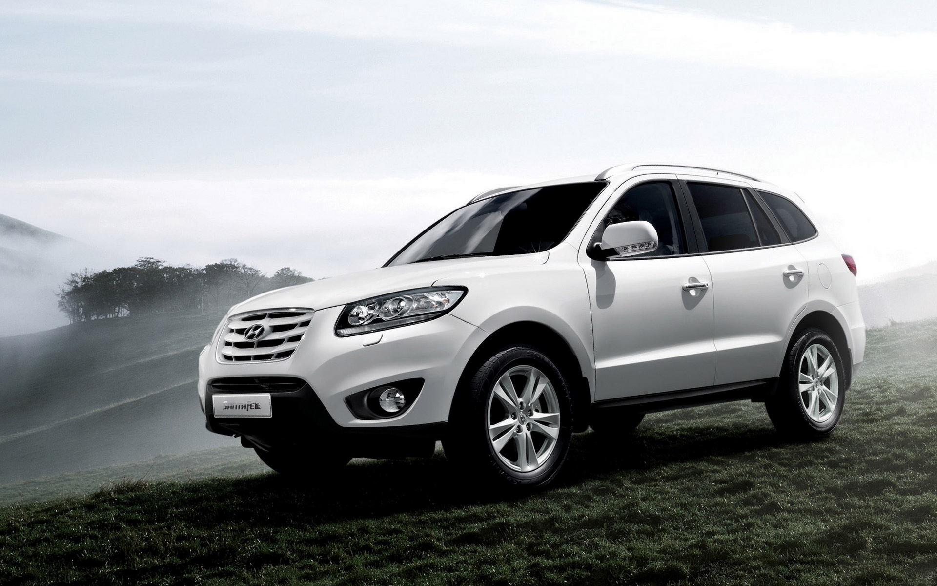 Hyundai Santa Fe Wallpapers