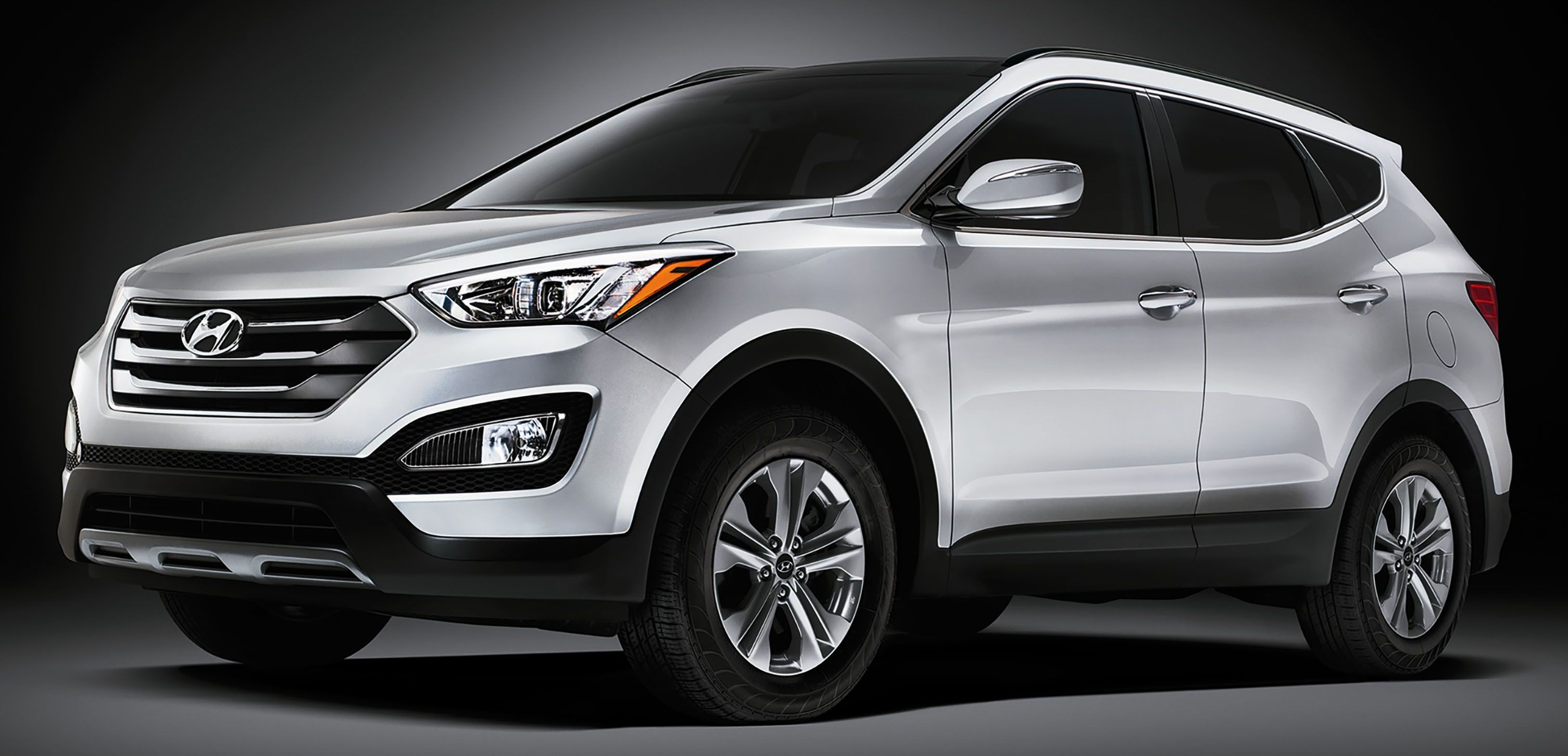 Hyundai Santa Fe Wallpapers