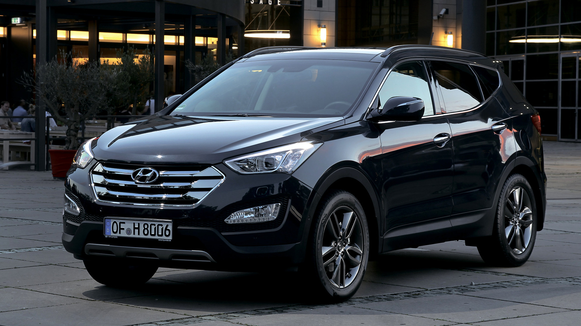 Hyundai Santa Fe Sport Wallpapers