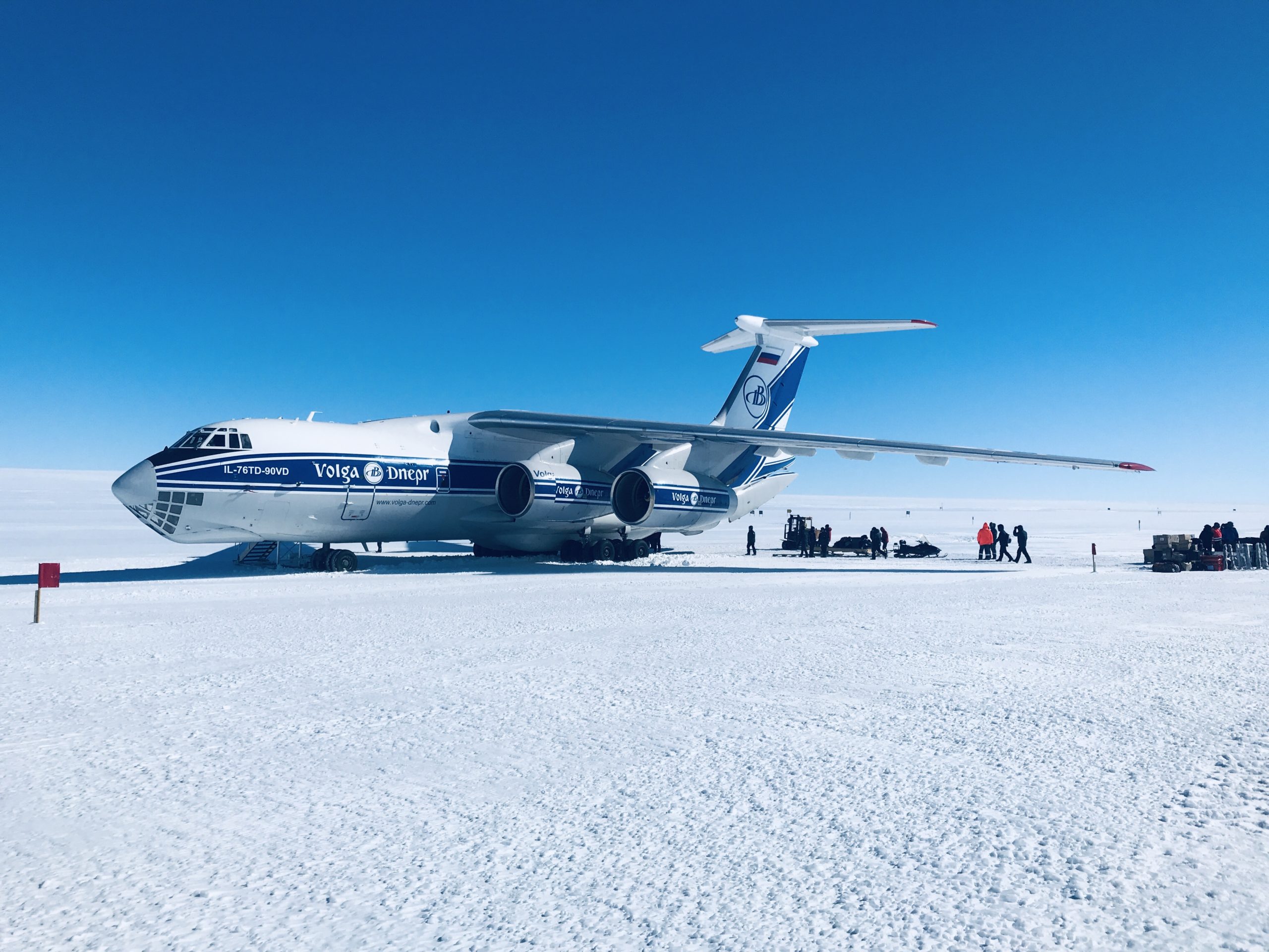 Ilyushin Il-76Td-90 Wallpapers